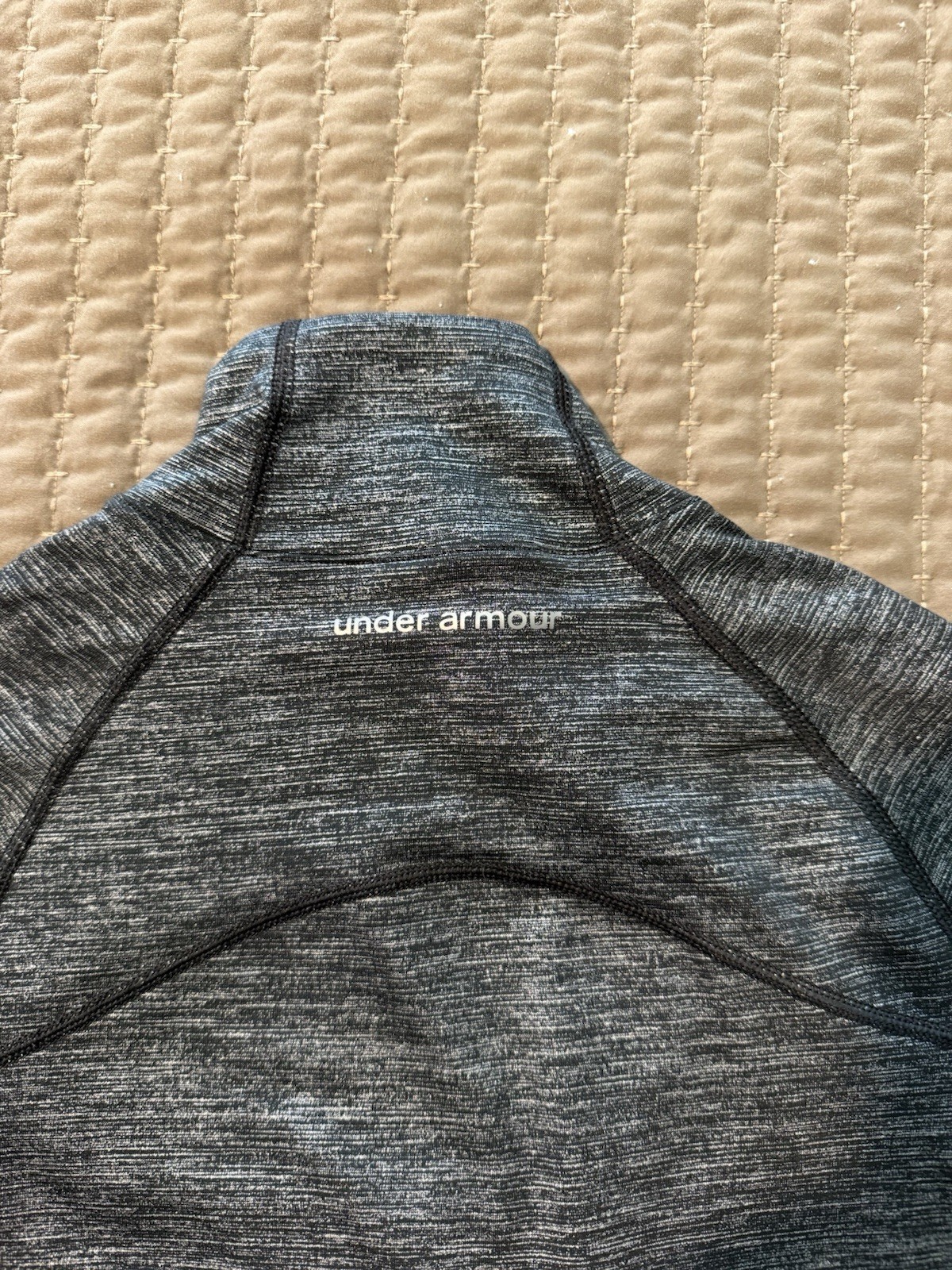 Under Armour Heathered Full Zip Mock Neck Stretch Metallic Raglan Jacket Gray M