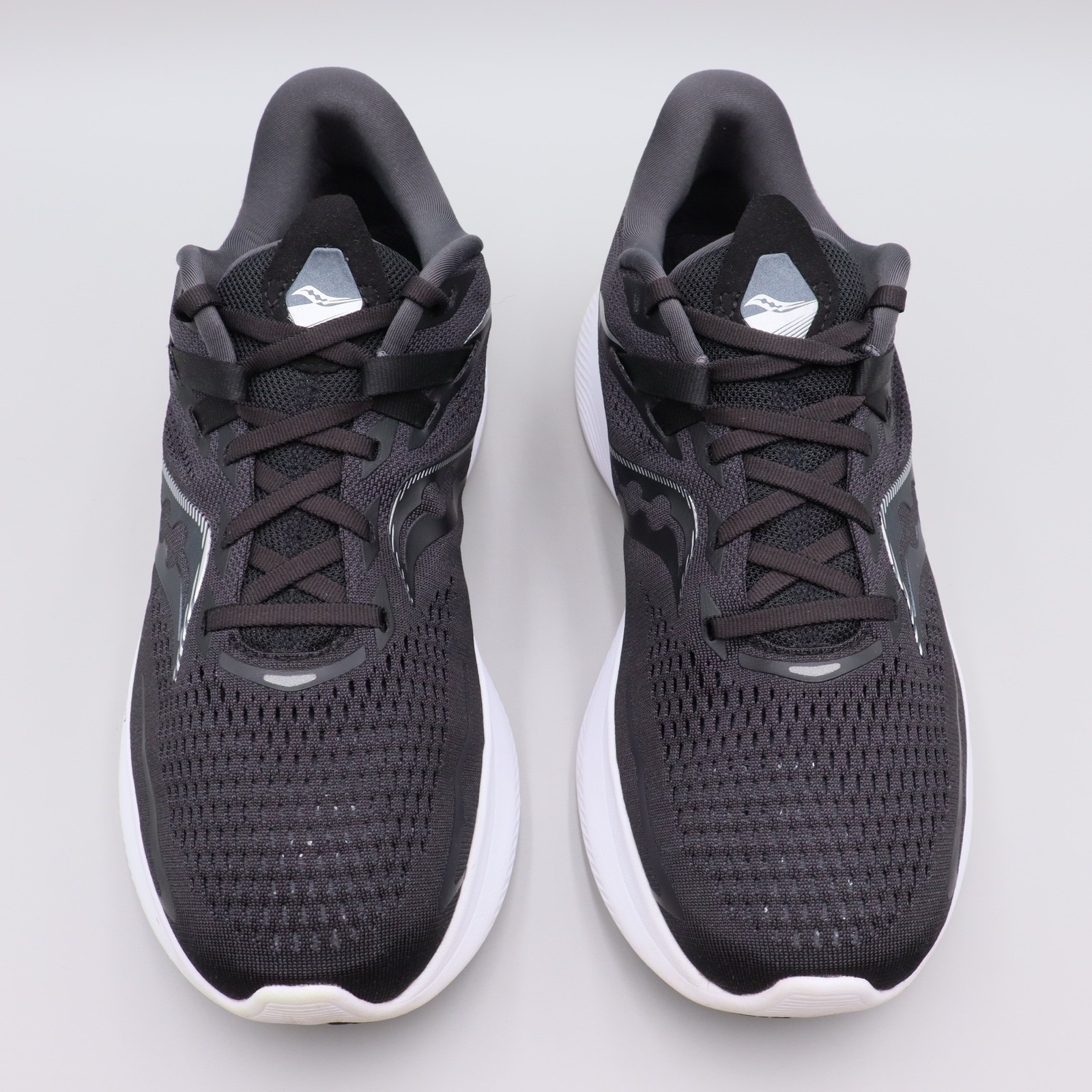 Saucony Ride 15 Womens Size 11.5 Wide US Black White Athletic Running Shoes