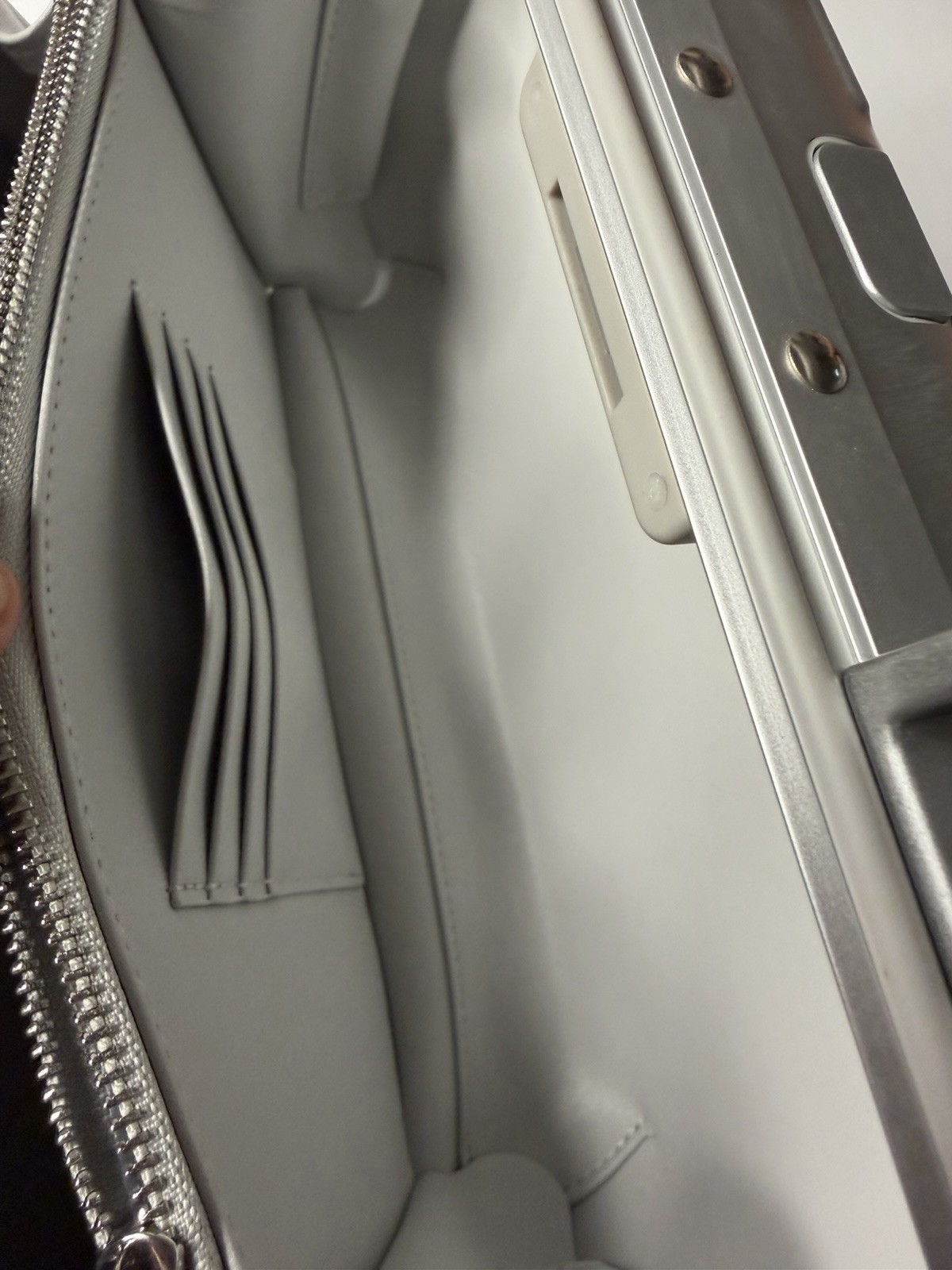 Cross body bag