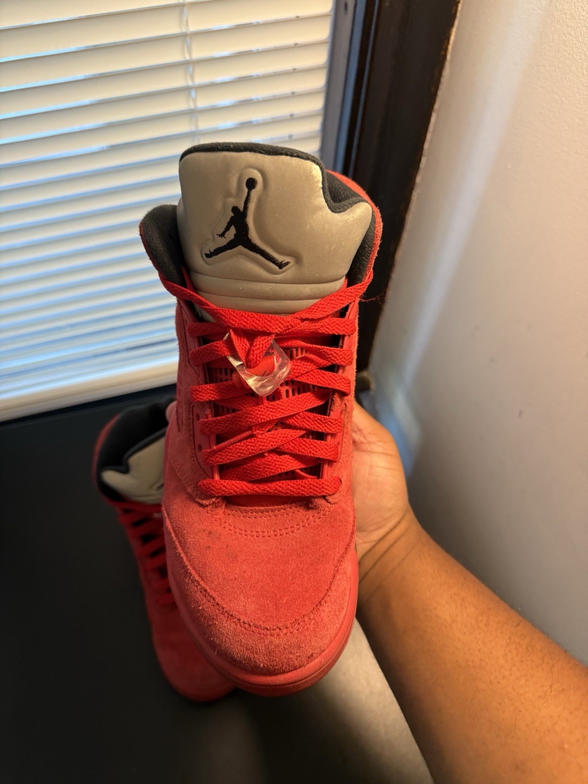 Air Jordan 5 Retro Red Suede Size 9 Good Condition