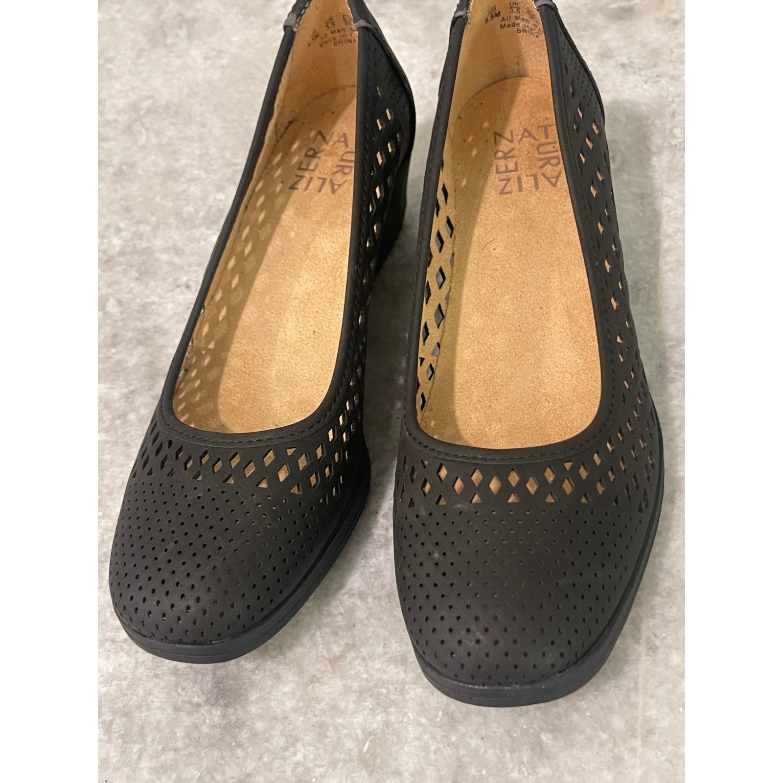 Naturalizer Wedge Pumps Womens 5.5M Black Brina Laser Cut Perforated Slip On