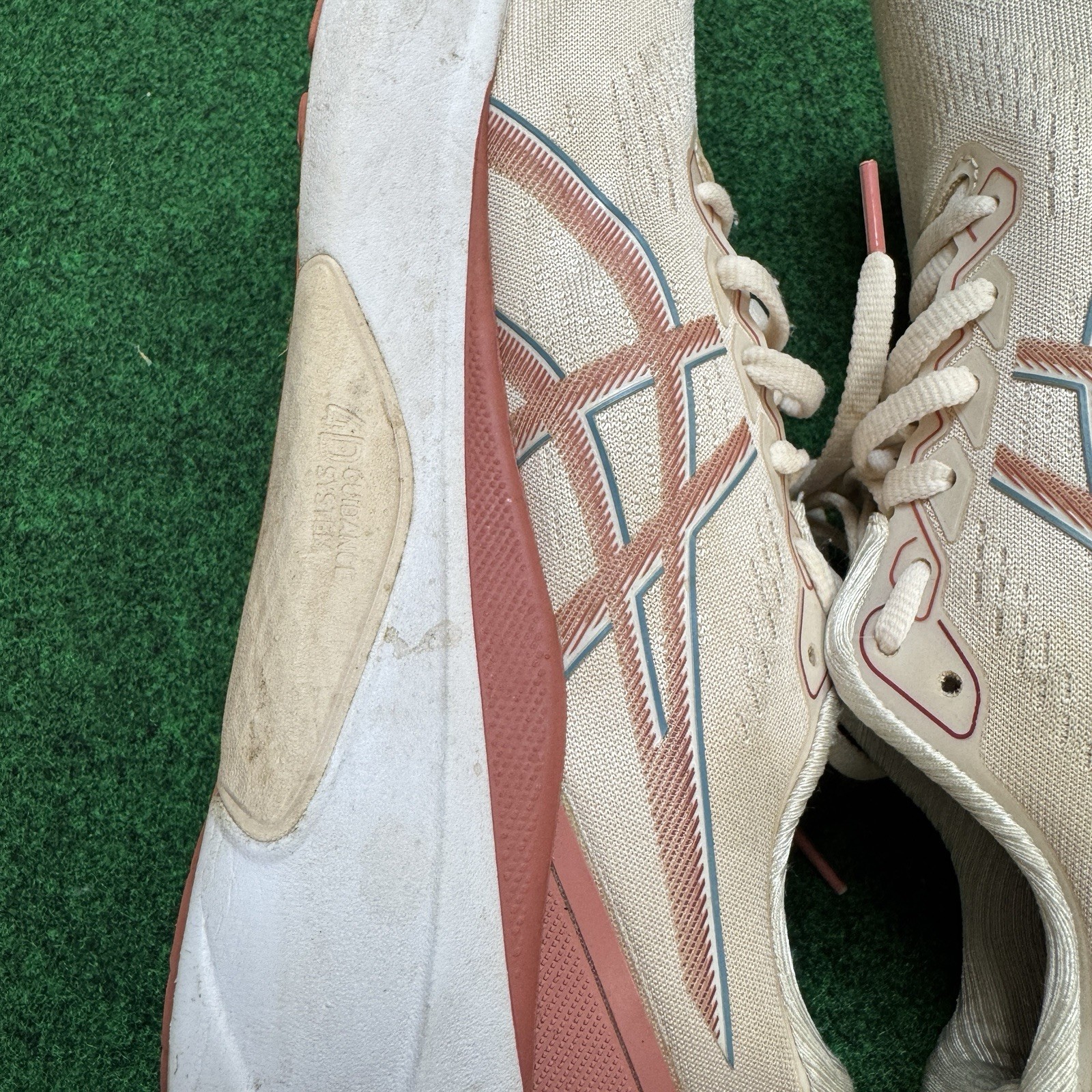 Asics Gel-Kayano 30 Womens Size 8.5 Medium B Rose Dust Sneakers 1012B357 Running