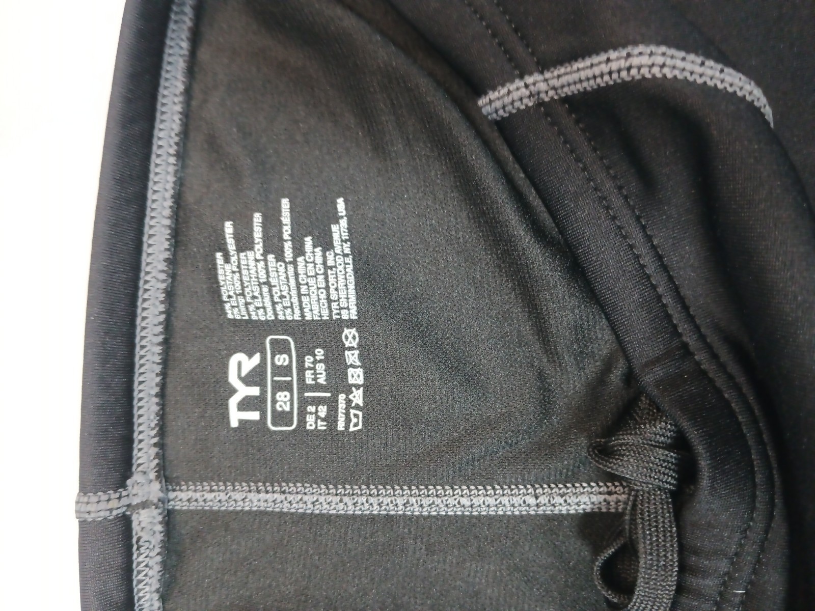 TYR Men’s Solid Jammer Swim Bottoms Black/Gray Drawstring Stretch, Size 28