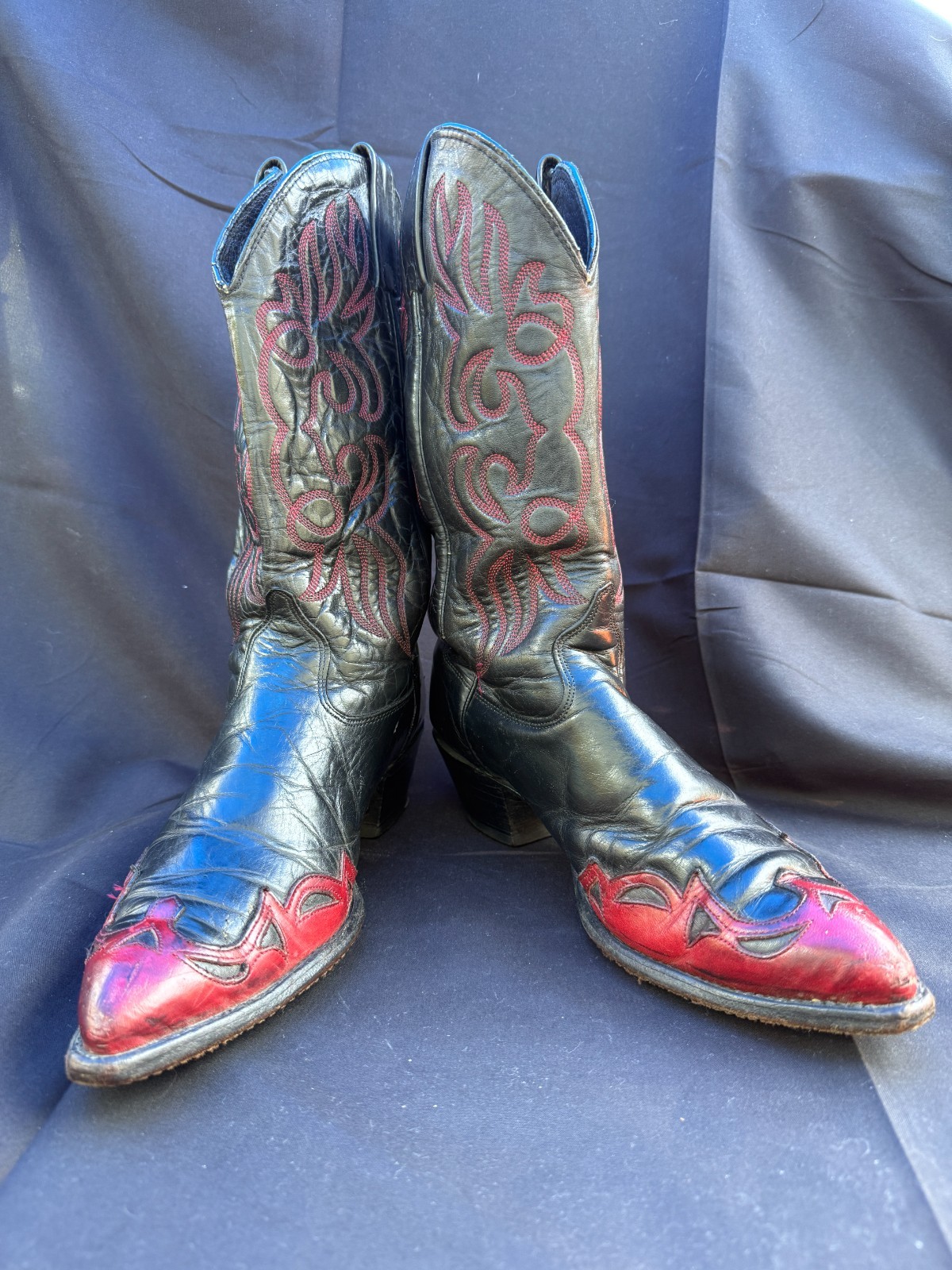 RARE🔥 J Chisholm Western “Honky Tonk” Red & Black Leather Cowboy Boots 8M