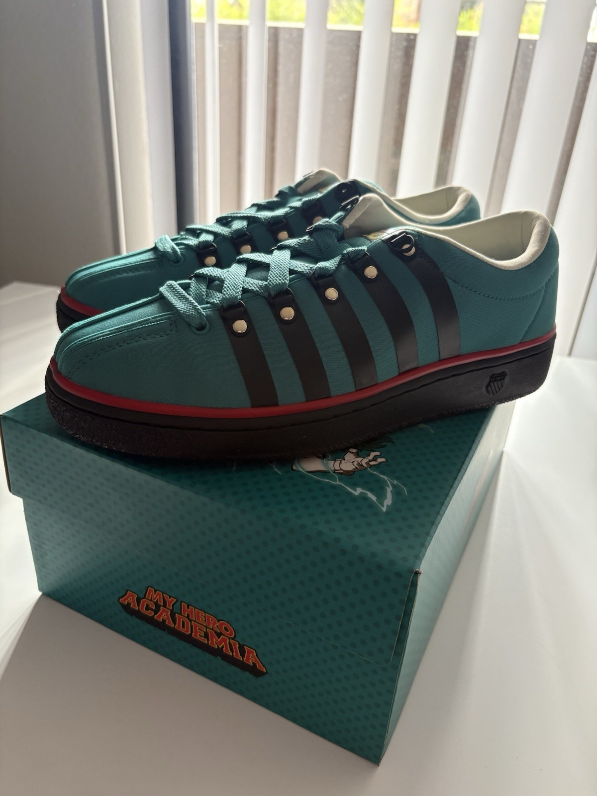 K‑Swiss Classic 2000 x My Hero Academia Limited Edition – Size 11 – New in Box