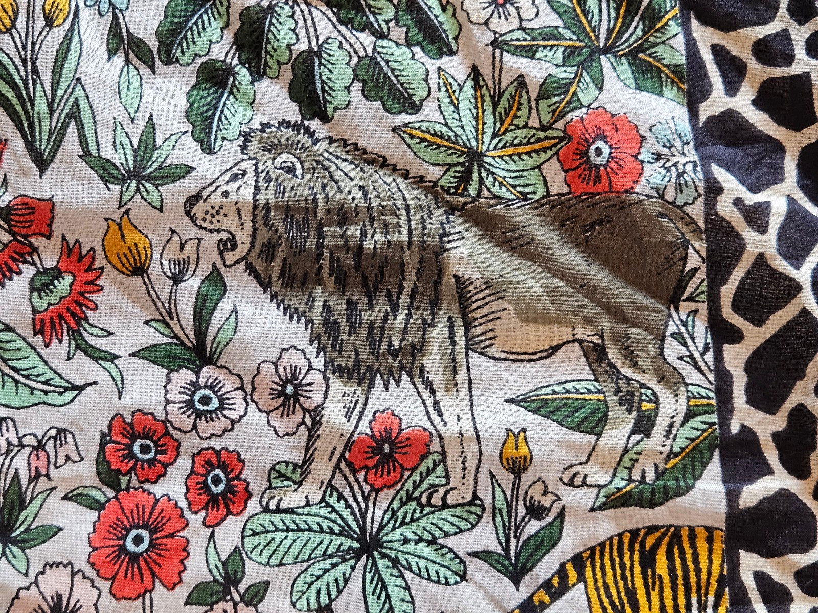 TALBOTS New with Tag Animal Print 100% Cotton Scarf 21”X 22″