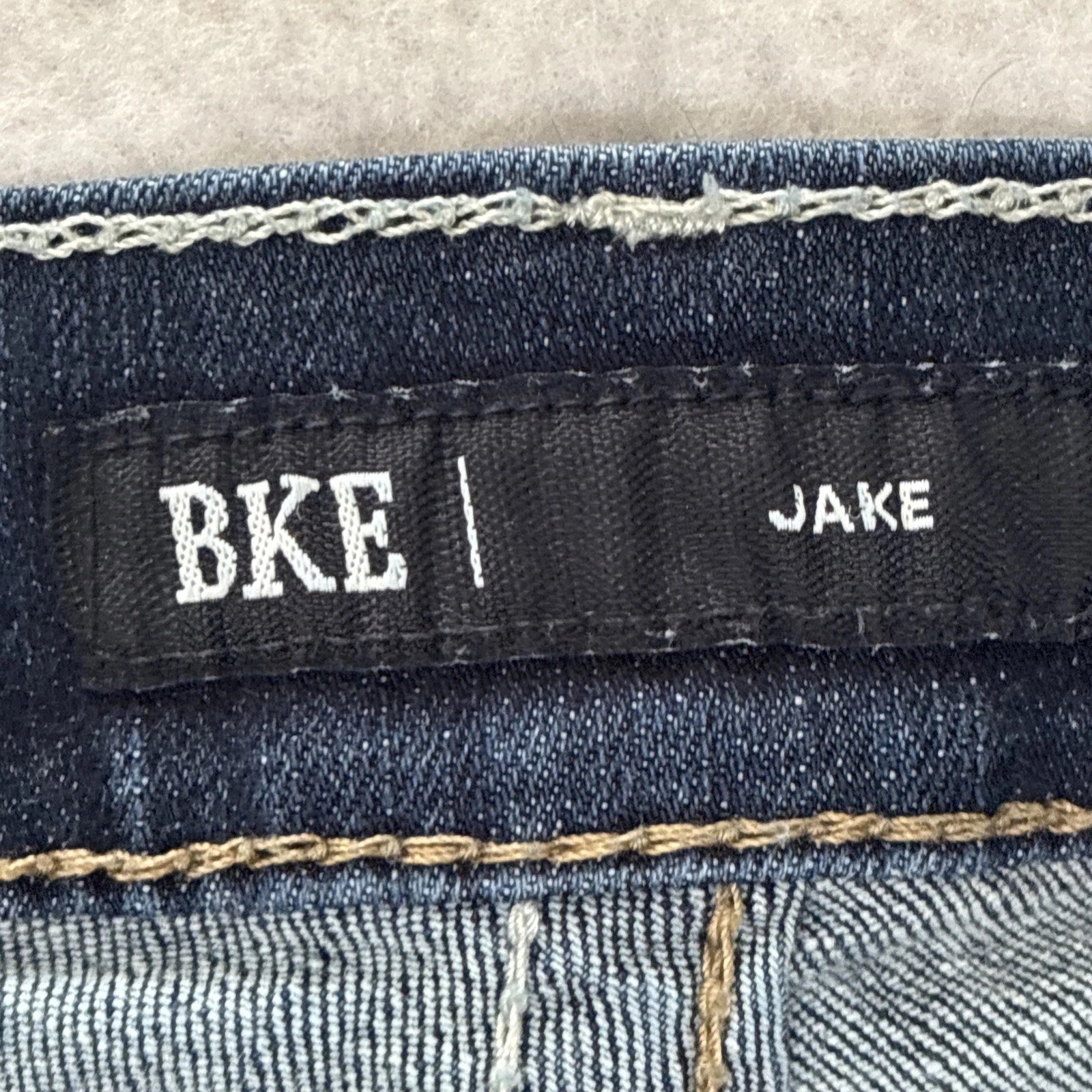 BKE Buckle Jake Jeans Men’s Size 30×32 Distressed Straight Leg Stretch Dark Wash