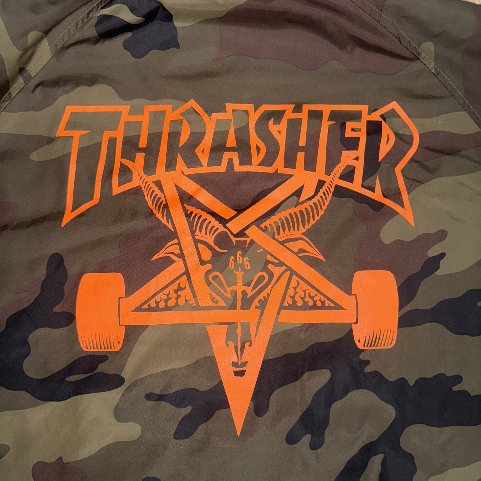 Thrasher Camouflage Skategoat Skateboarding Windbreaker Jacket – Men’s Small