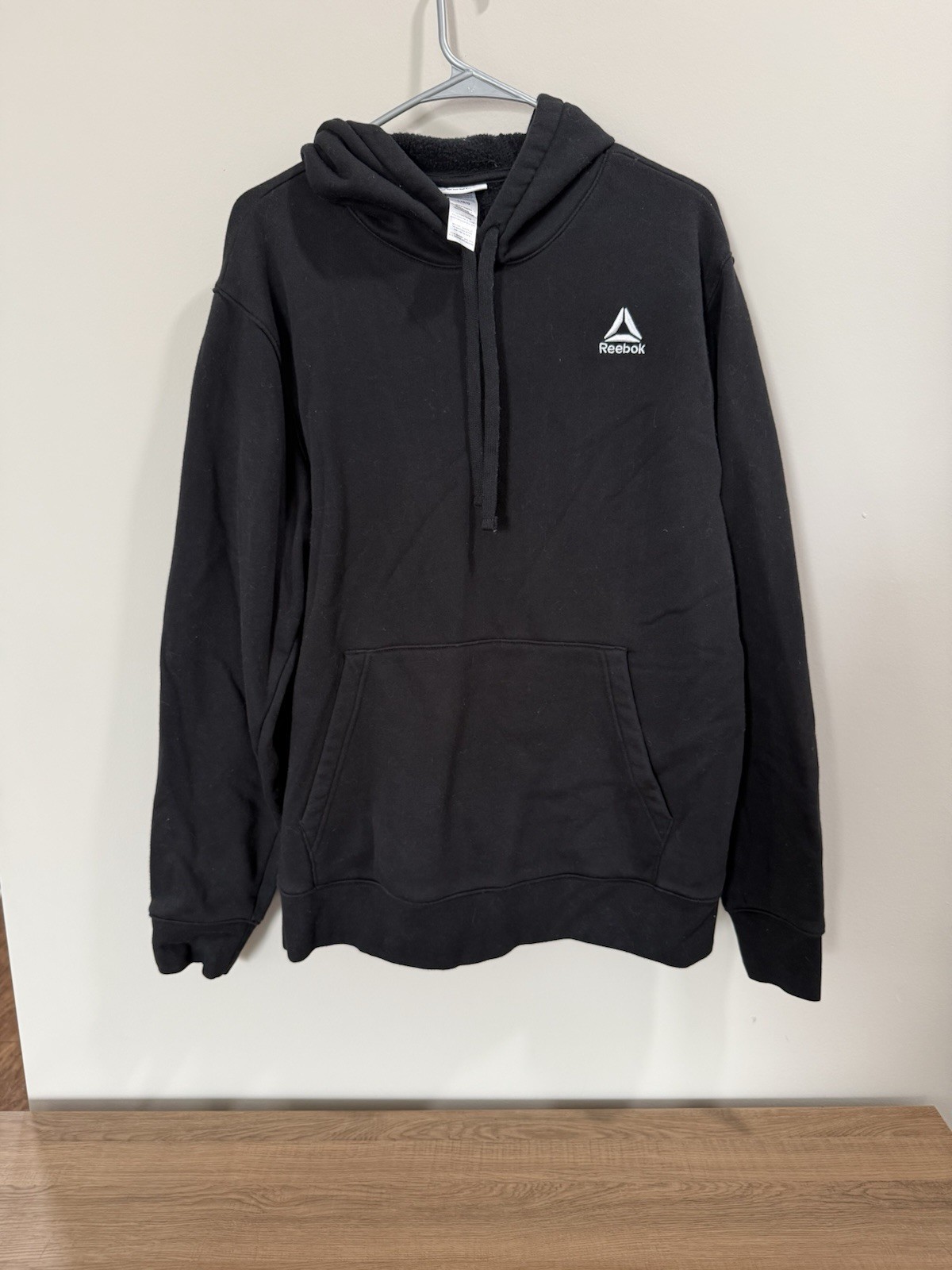 Reebok Pullover Hoodie Black Fleece Hooded Logo Pockets Men’s Size L