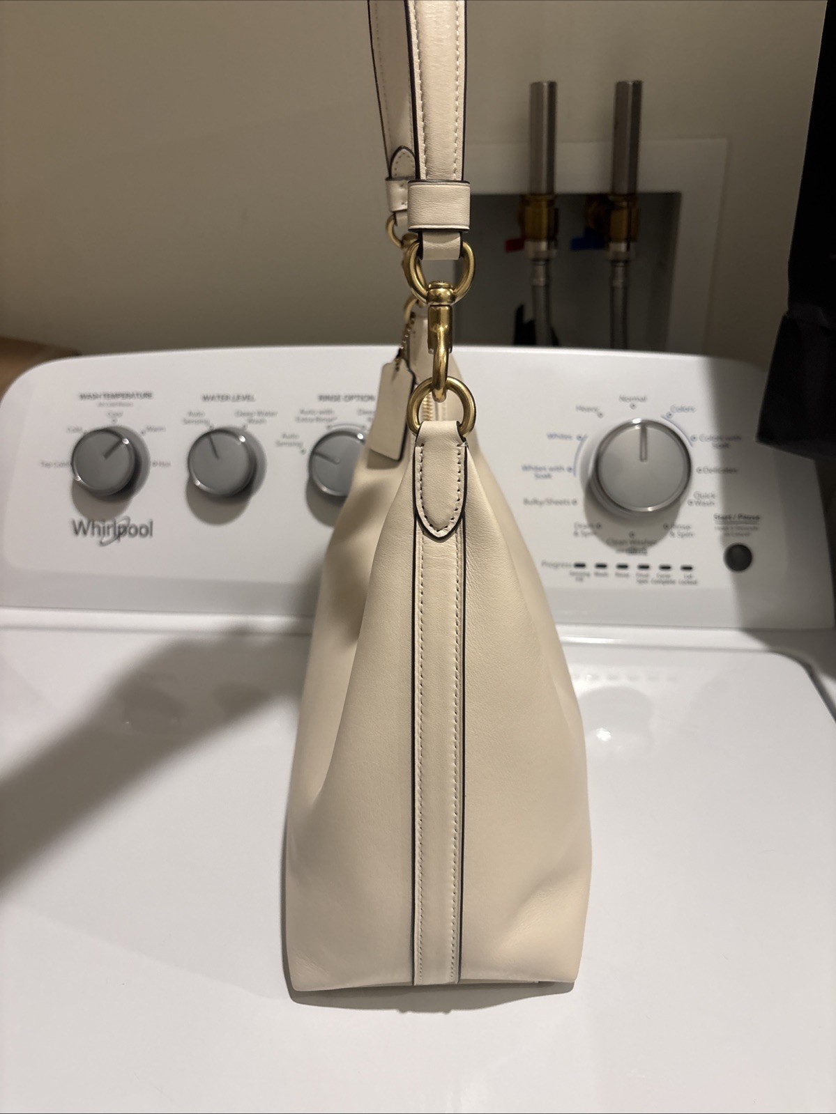 Coach Juliet Shoulder Bag Glovetanned Leather handbag