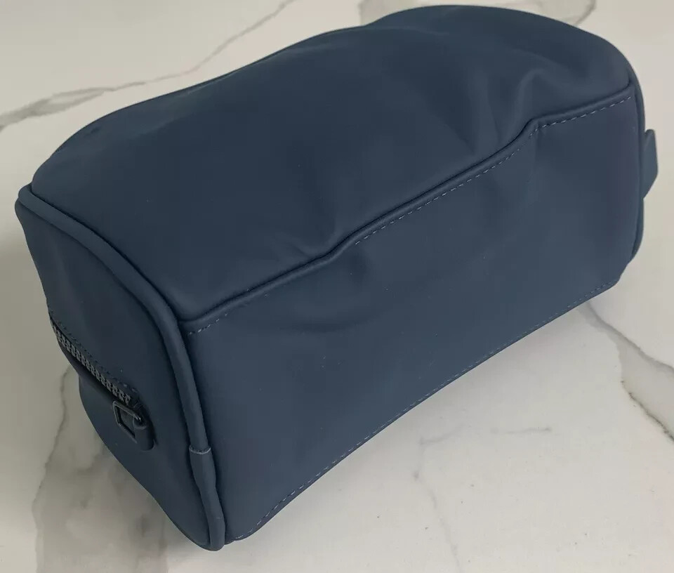 Yves Saint Laurent YSL Parfums Y Pouch slate blue faux leather travel Dopp Bag