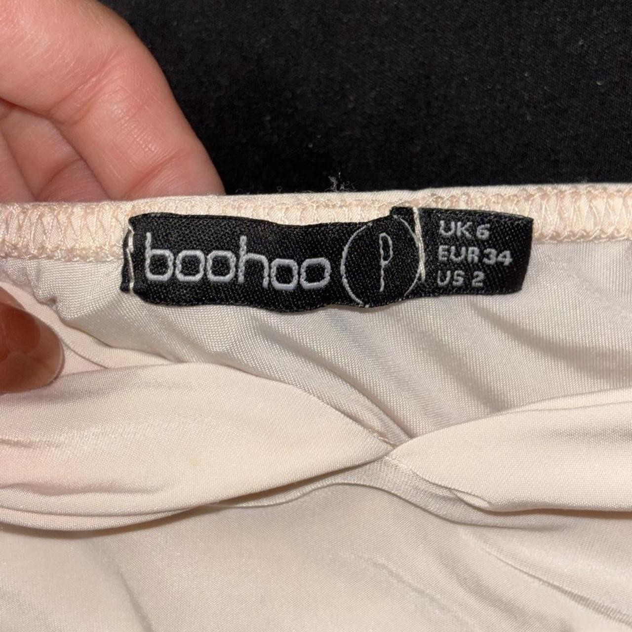 Boohoo creme body suit