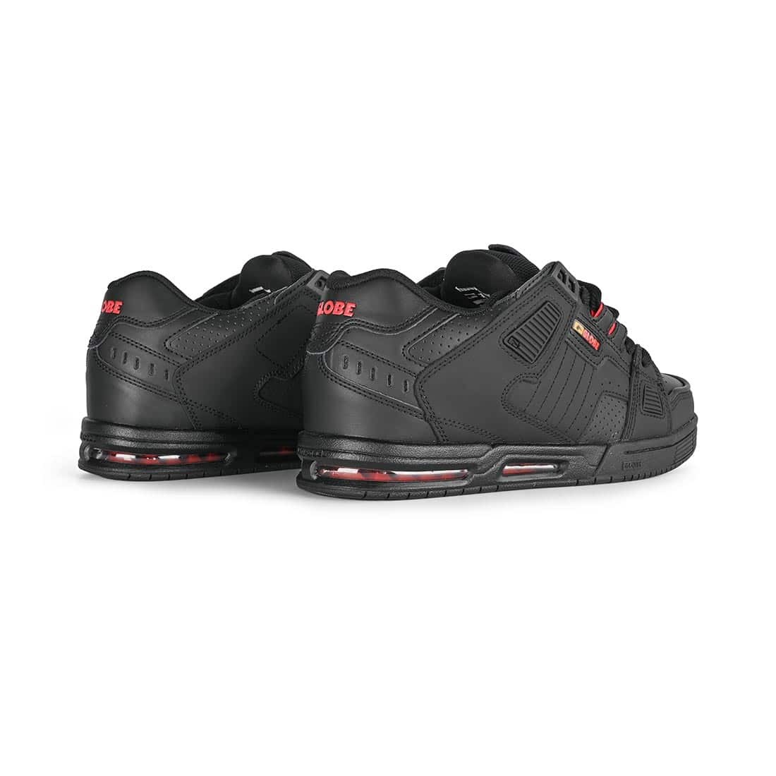 Globe Sabre Skate Shoes – Black/Dusk
