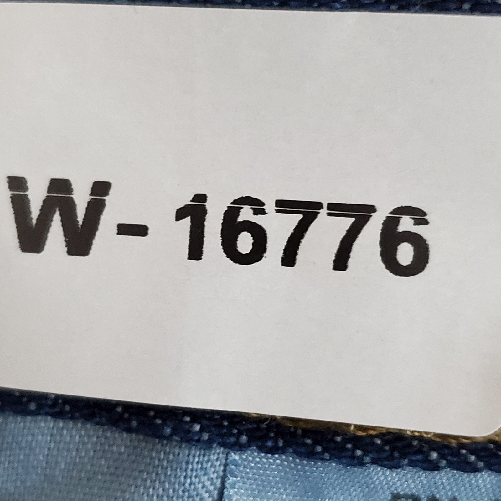 Rustler Men Jeans 34X34 Blue Denim Straight Leg Durable Heavyweight NWT
