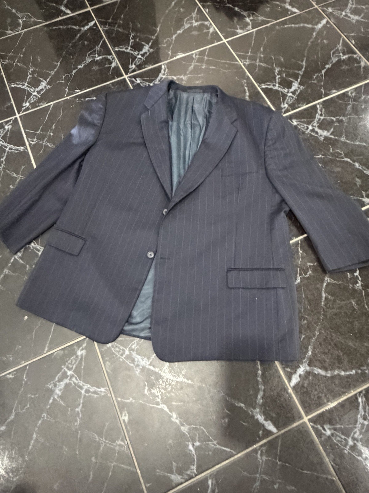 JHANE BARNES Gray Pinstripe Tuxedo Suit Jacket IT 52 2-Button Notch