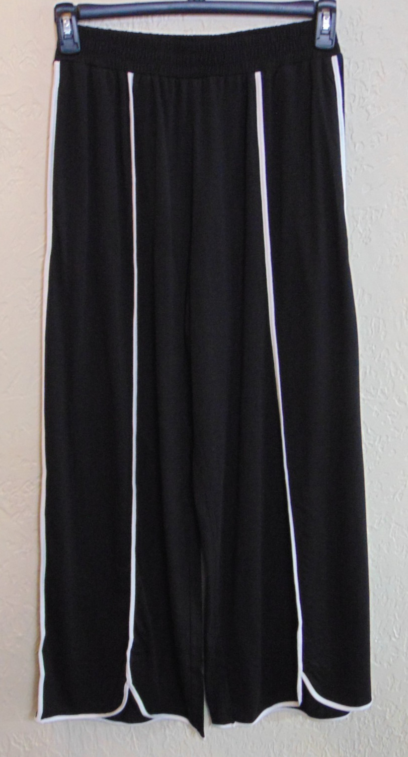 CICY BELL Womens 2 Pc Lounge Set Sleeveless Top & Wide Leg Pants M Black NWT