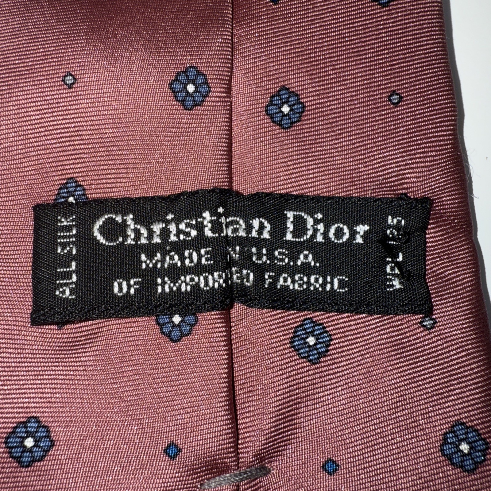 Christian Dior Mens Tie Silk Pink Mauve Blue Flower Vintage Necktie 58×3.25” USA