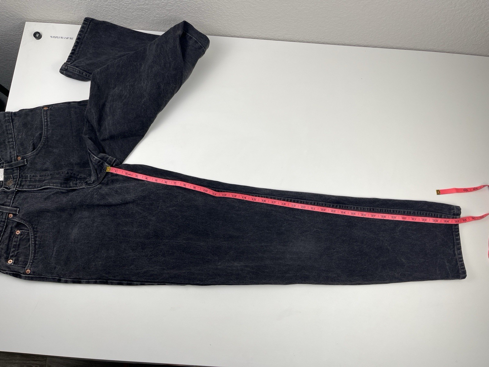 Vintage Levi’s 550 Men’s Black Denim Size 33×36 Relaxed Fit USA Made 90’s Jeans