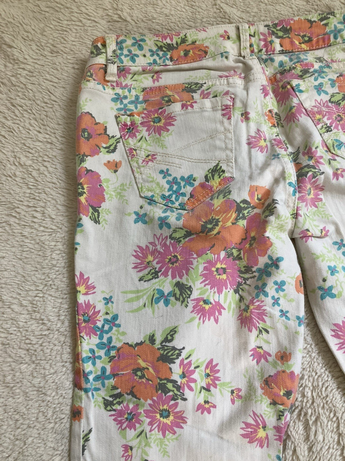 Aéropostale Y2K Floral Skinny Denim Ashley Jeans White Women’s 5-Pocket Reg