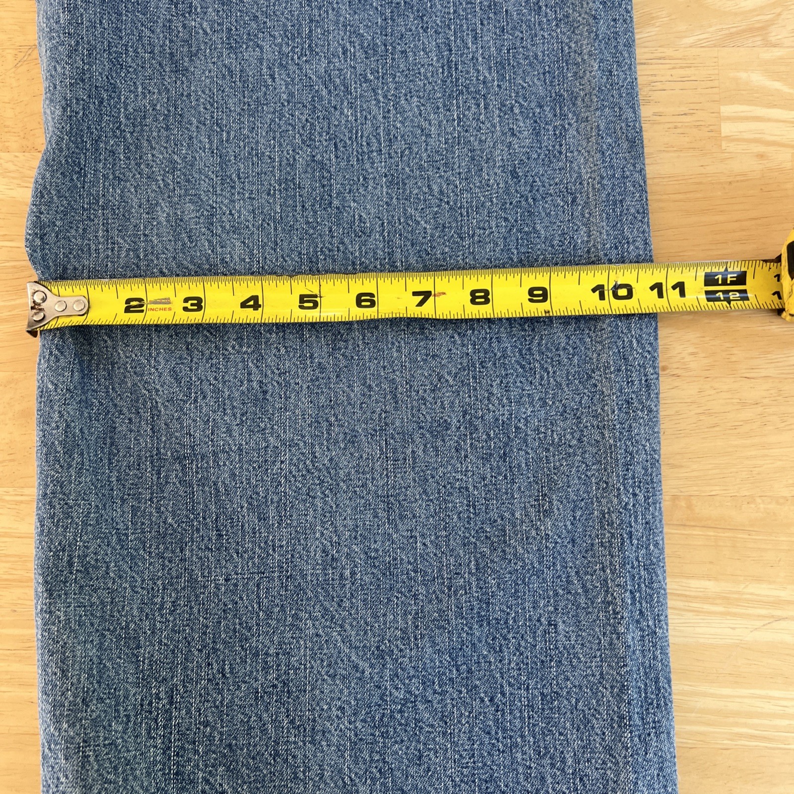 Levis 569 Loose Straight Leg Jeans Mens 38×30 Light Wash Blue Denim 00569-4550