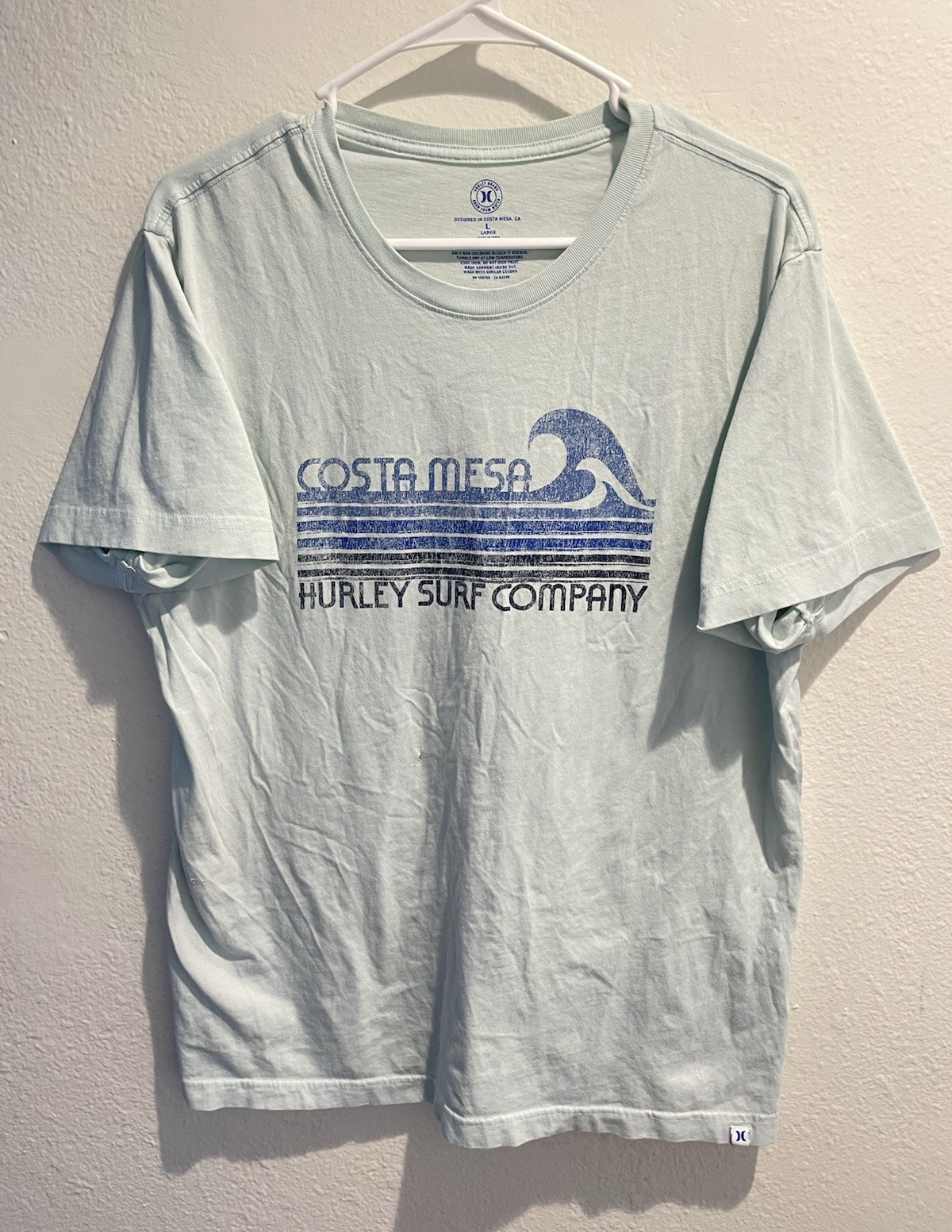 Hurley Men’s Large Surf Costa Mesa Graphic Tee Light Blue Short Sleeve T-Shirt