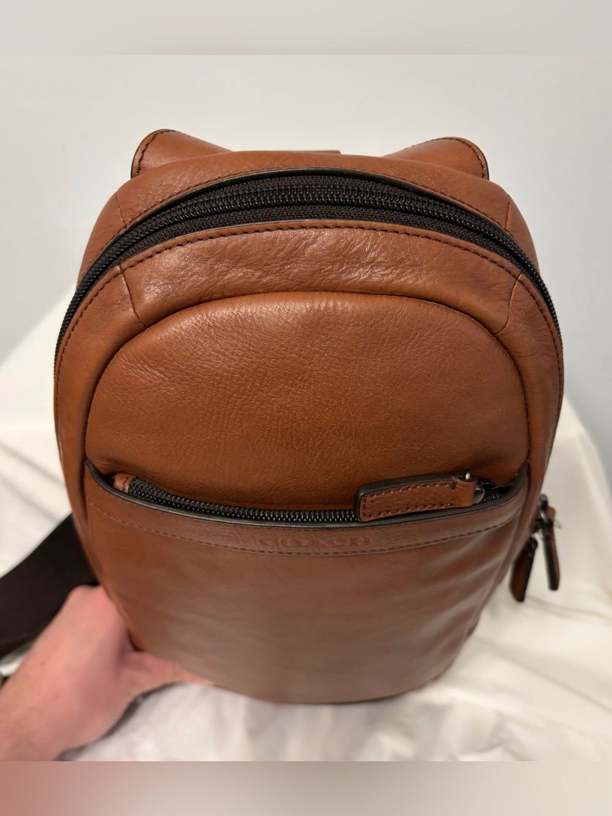 Coach Camden Leather Sling Pack (#F71344) in Tan Smoothed Leather w/ Black Strap