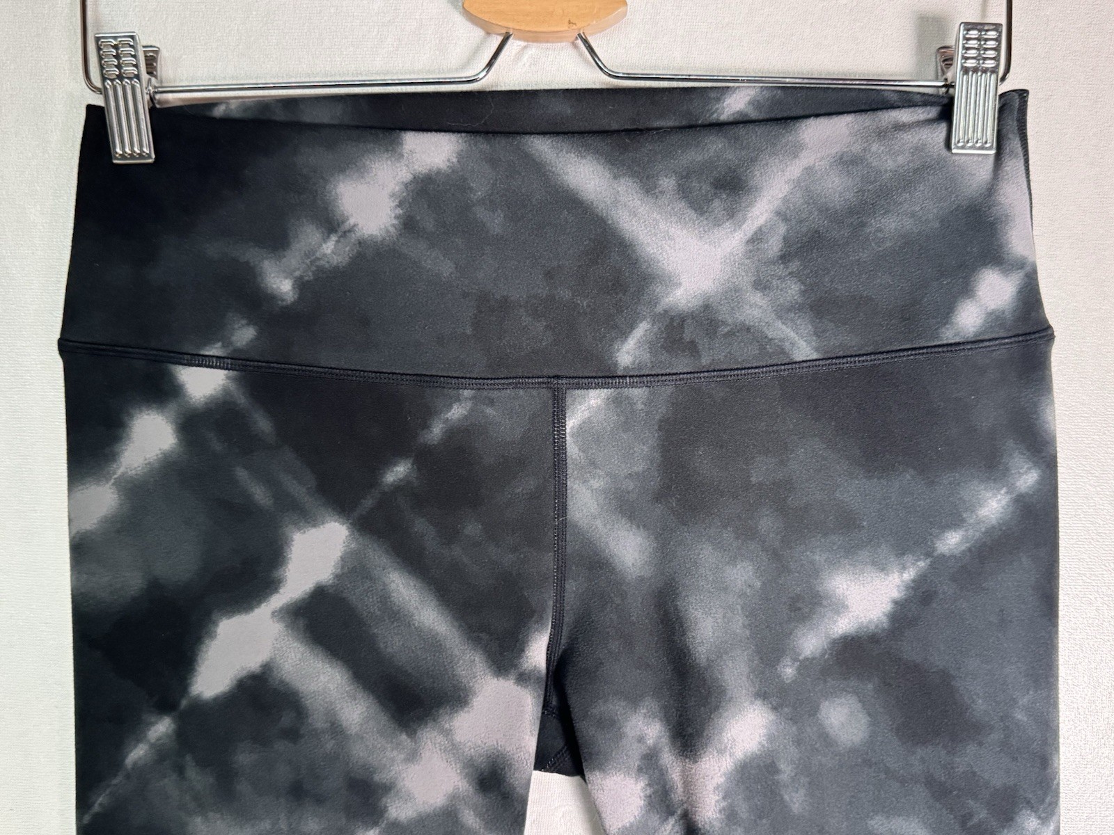 Varley Womens Century Leggings Black Gray Tie Dye Mid Rise 26” Ankle Active Sz L