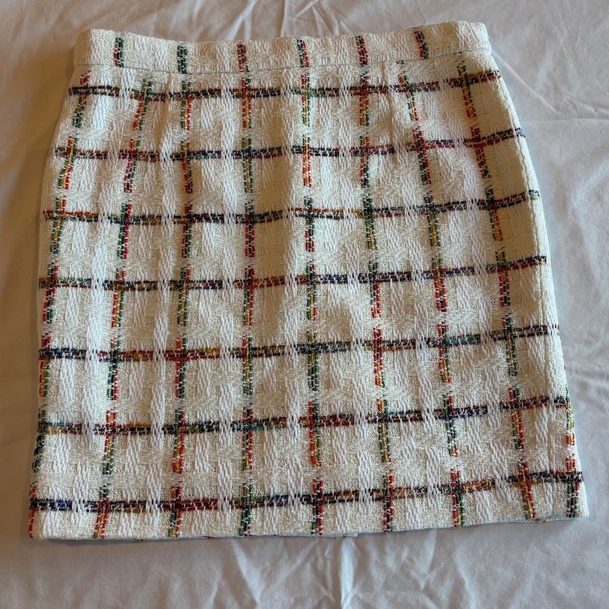 ESCADA Straight Skirt Woven White with Multi-Color Plaid Fully Lined 38 US 6/8
