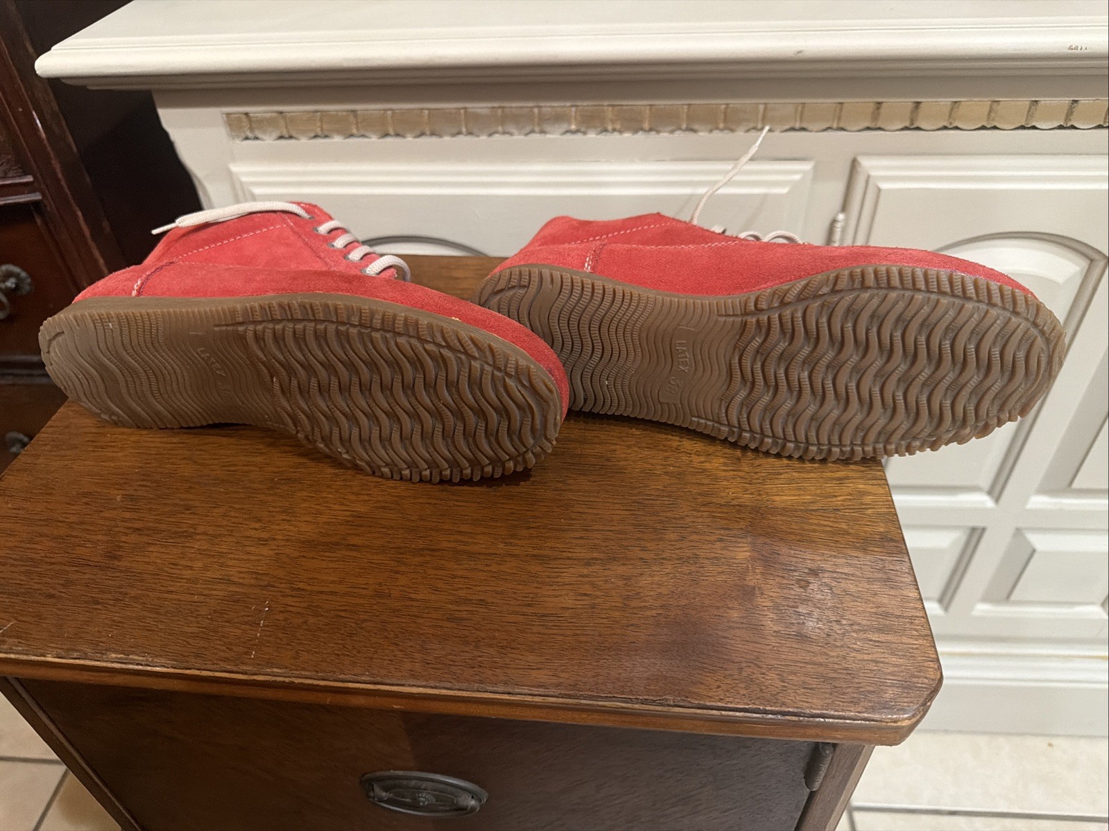 Vintage Kickers Red Suede Chukka Boots Moc Toe Mid Top Union Jack Tag EU 37 US 7
