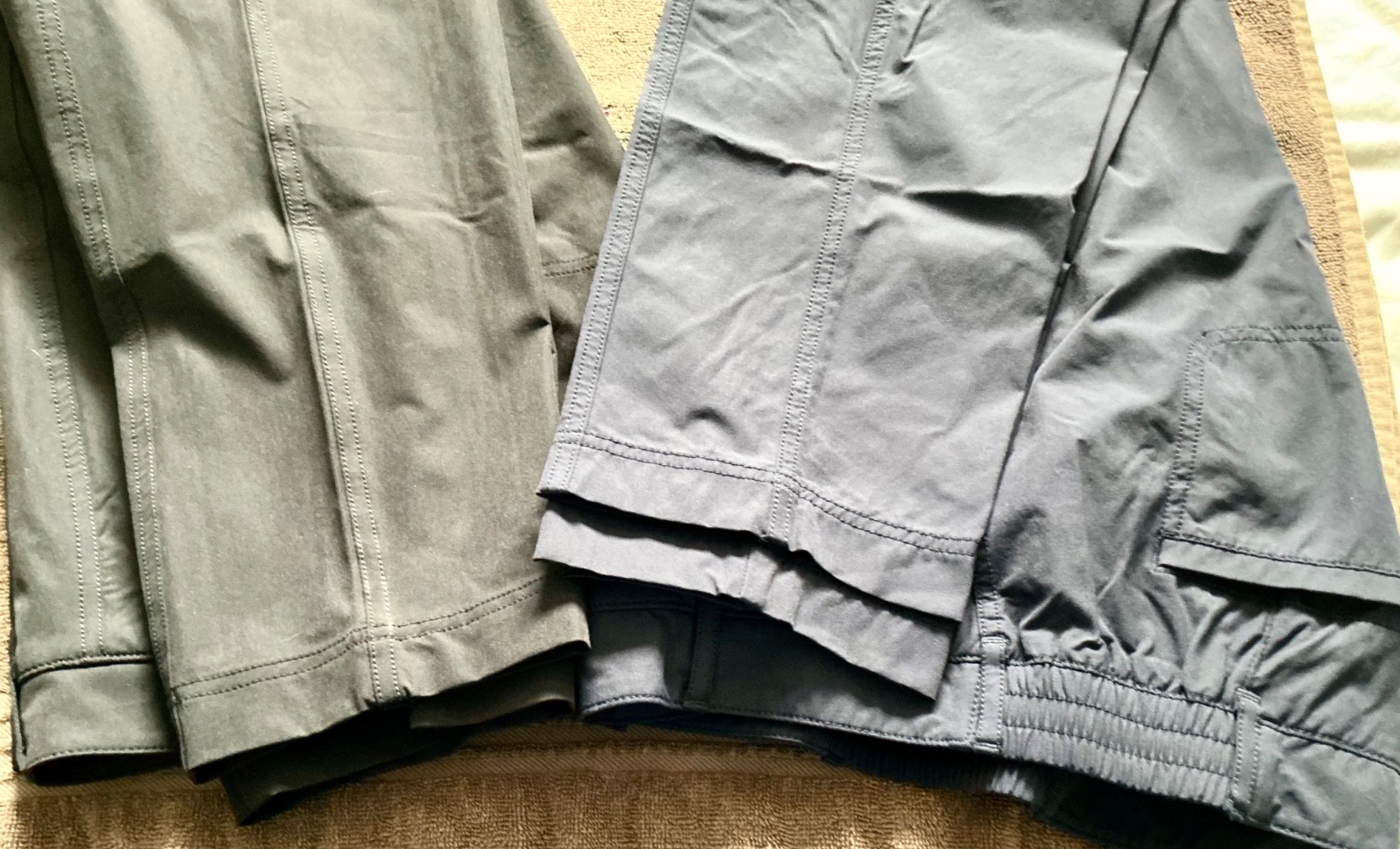 Lot of 2 Kirkland Signature Ladies Travel Pants Sz 8 – Black + Navy Blue – $20