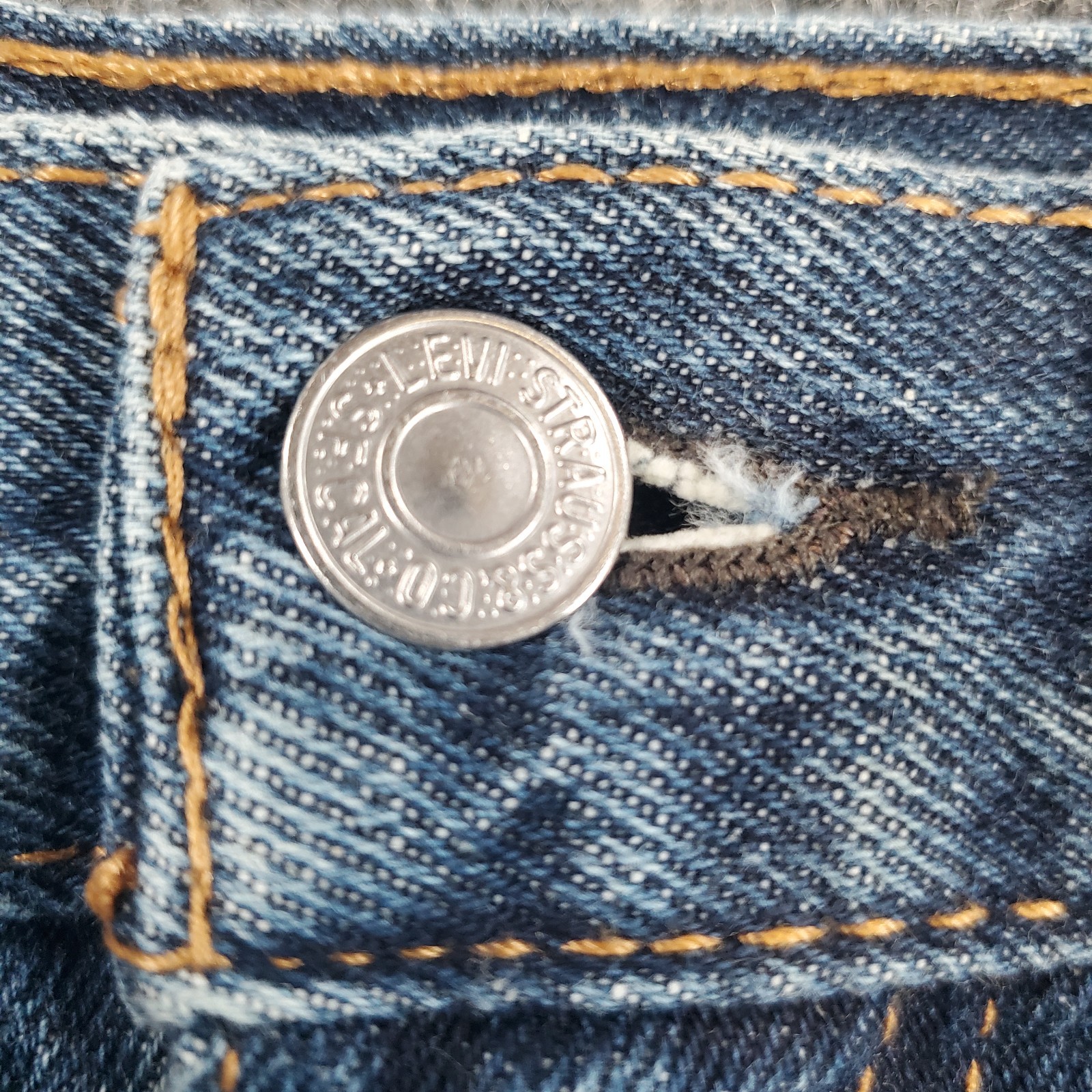 Levis 517 Mens 38×30 Blue Bootcut Denim Jeans Waterless