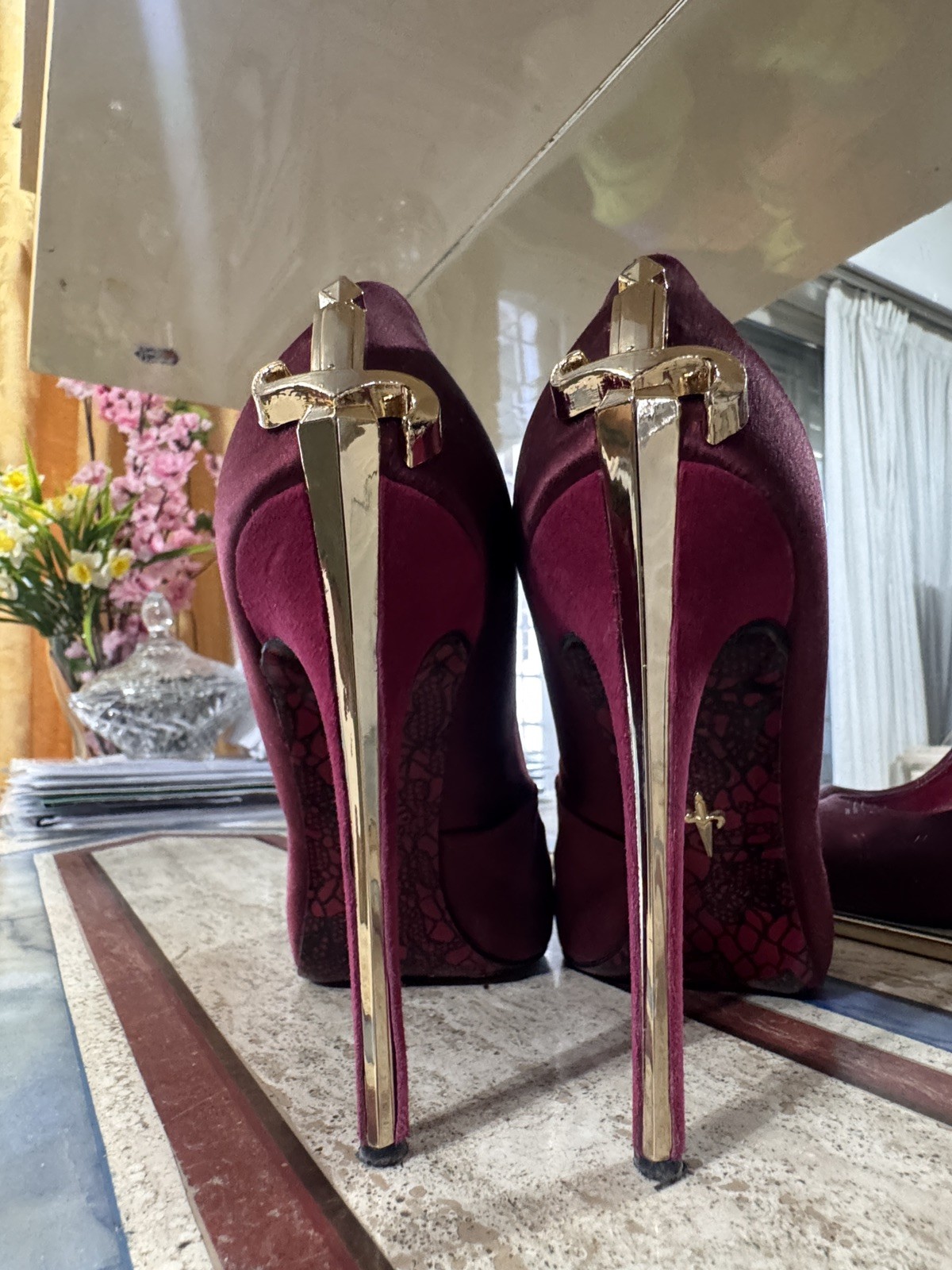 Cesare paciotti dagger heels Lady Dagger Heel EU 39 Gold Swords