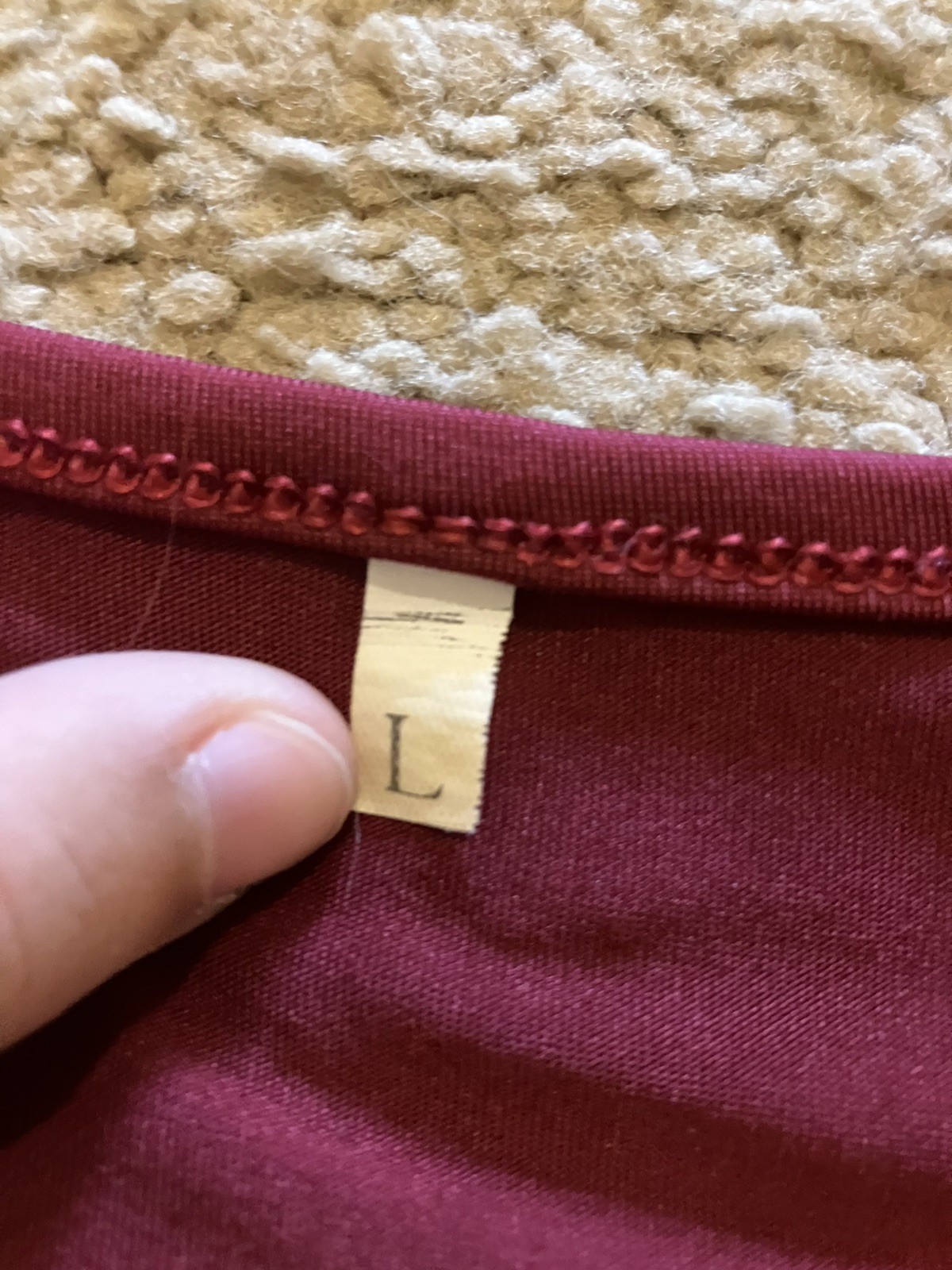Y2K Burgundy blouse with button detail, size L – fits medium