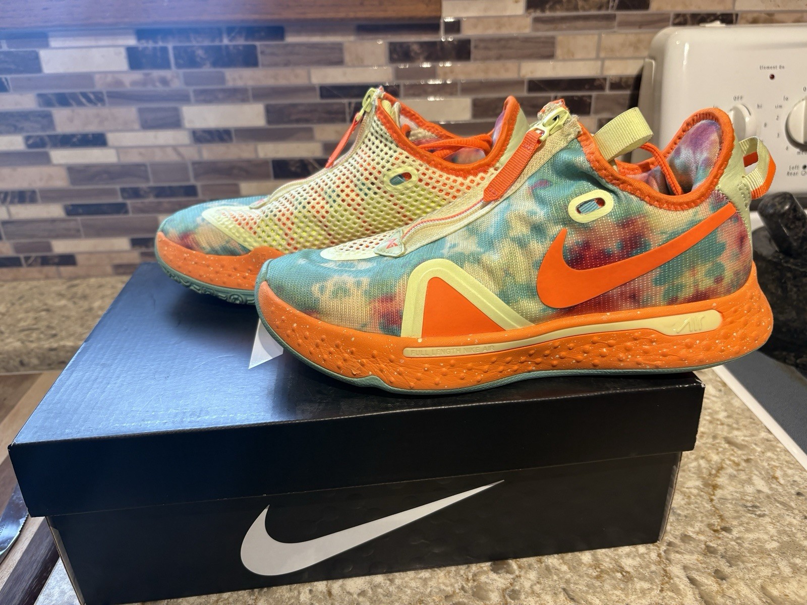 PG 4 Gatorade All Star weekend SIZE 7.5