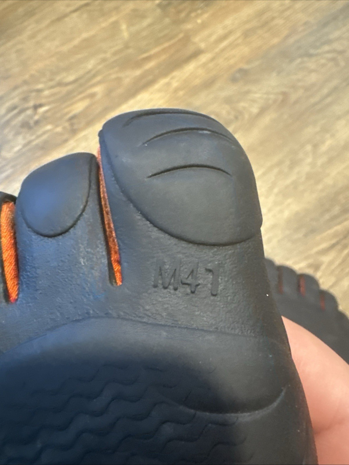 Vibram FiveFingers Black Minimalist Toe Shoes EU 41 US 8.5-9 Barefoot Running