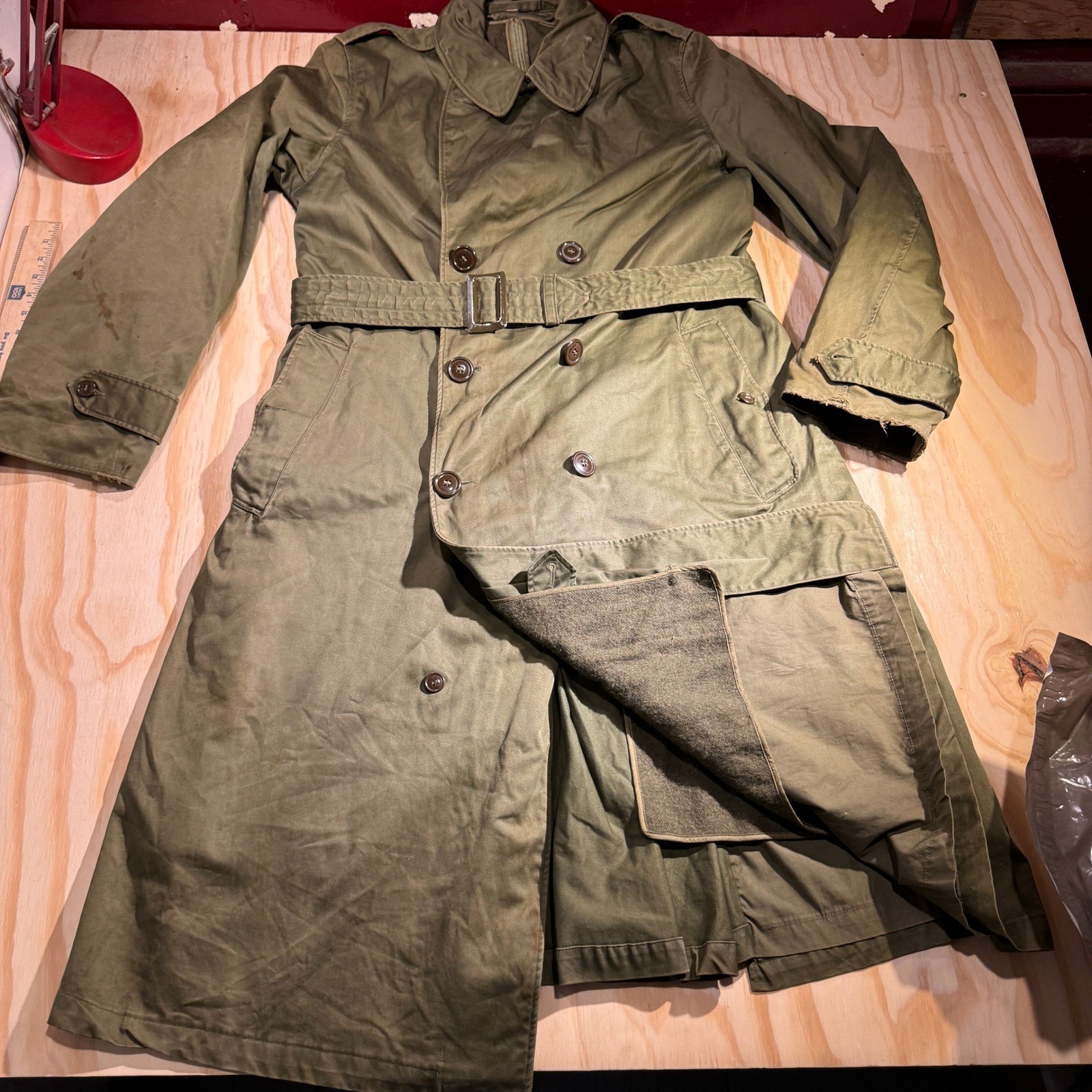 vintage US Army OG-107 sateen overcoat circa early 1950s Korean War era