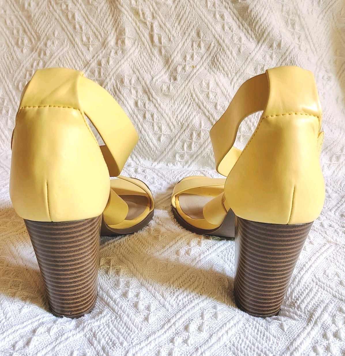 Simply Vera Wang Braestar Strappy Block Heel Yellow 3.75 Inch Heel