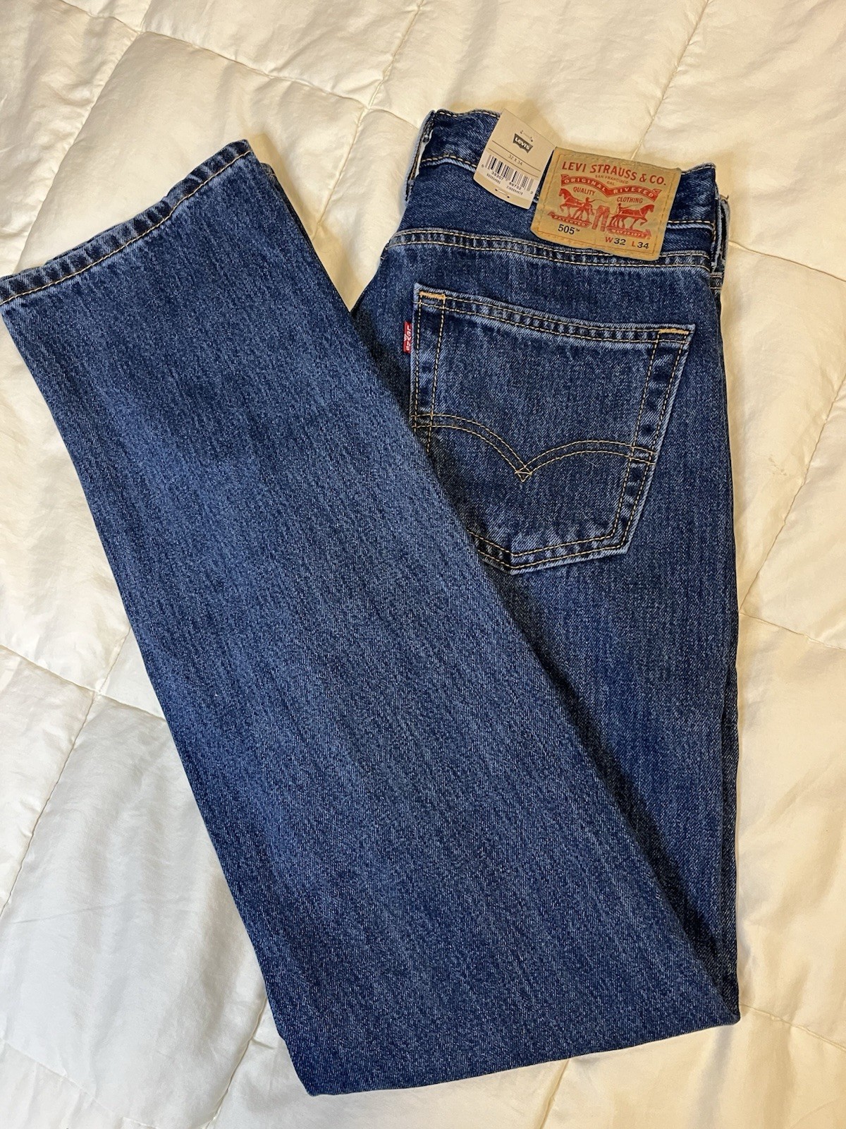 New Levi’s 505 32X34 Regular Fit Blue Denim Jeans Classic Straight Men’s NWT
