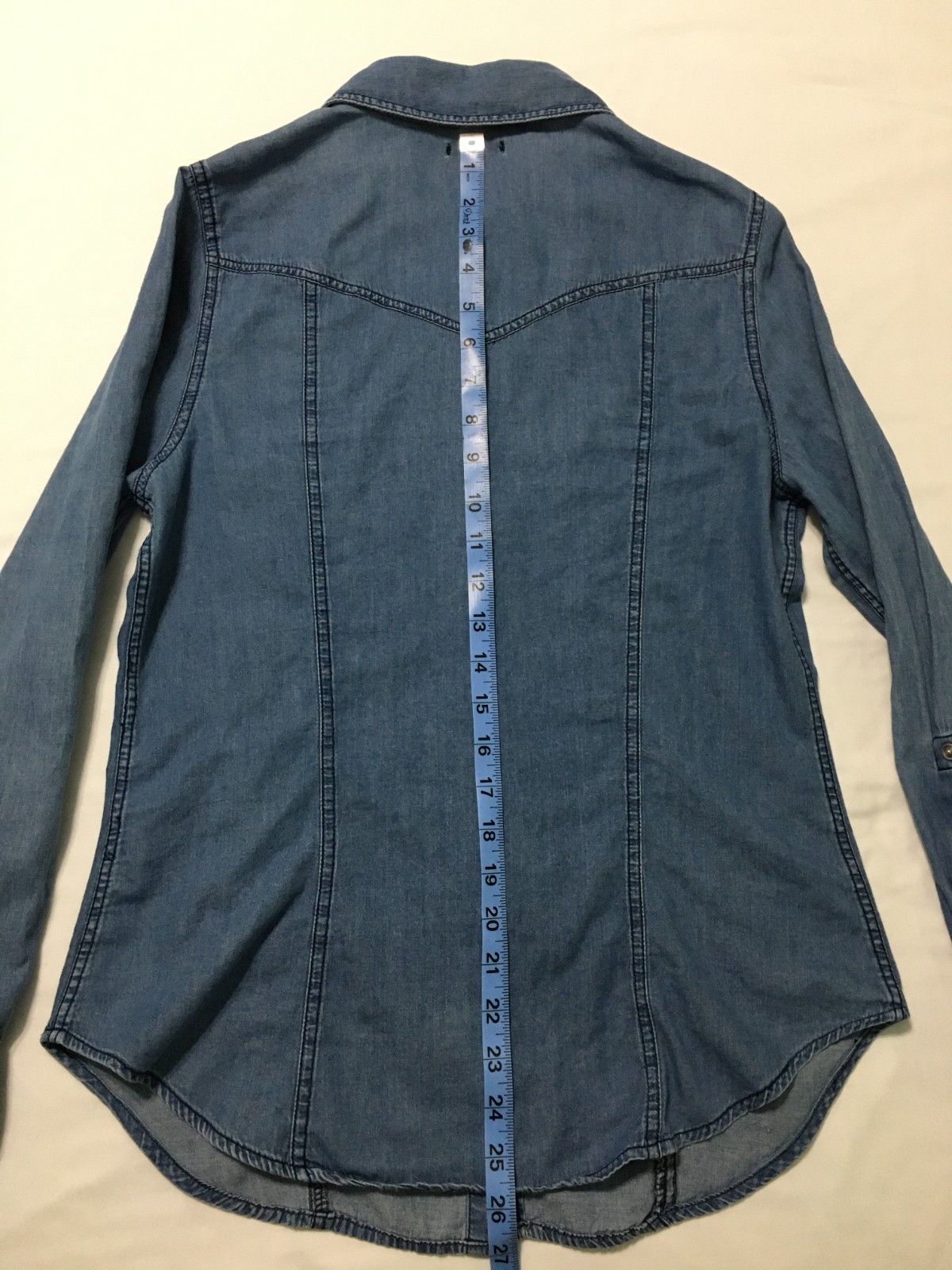 Hannah Womens Chambray Denim Shirt Size S Pearl Snap Roll Tab Sleeve 100% Cotton