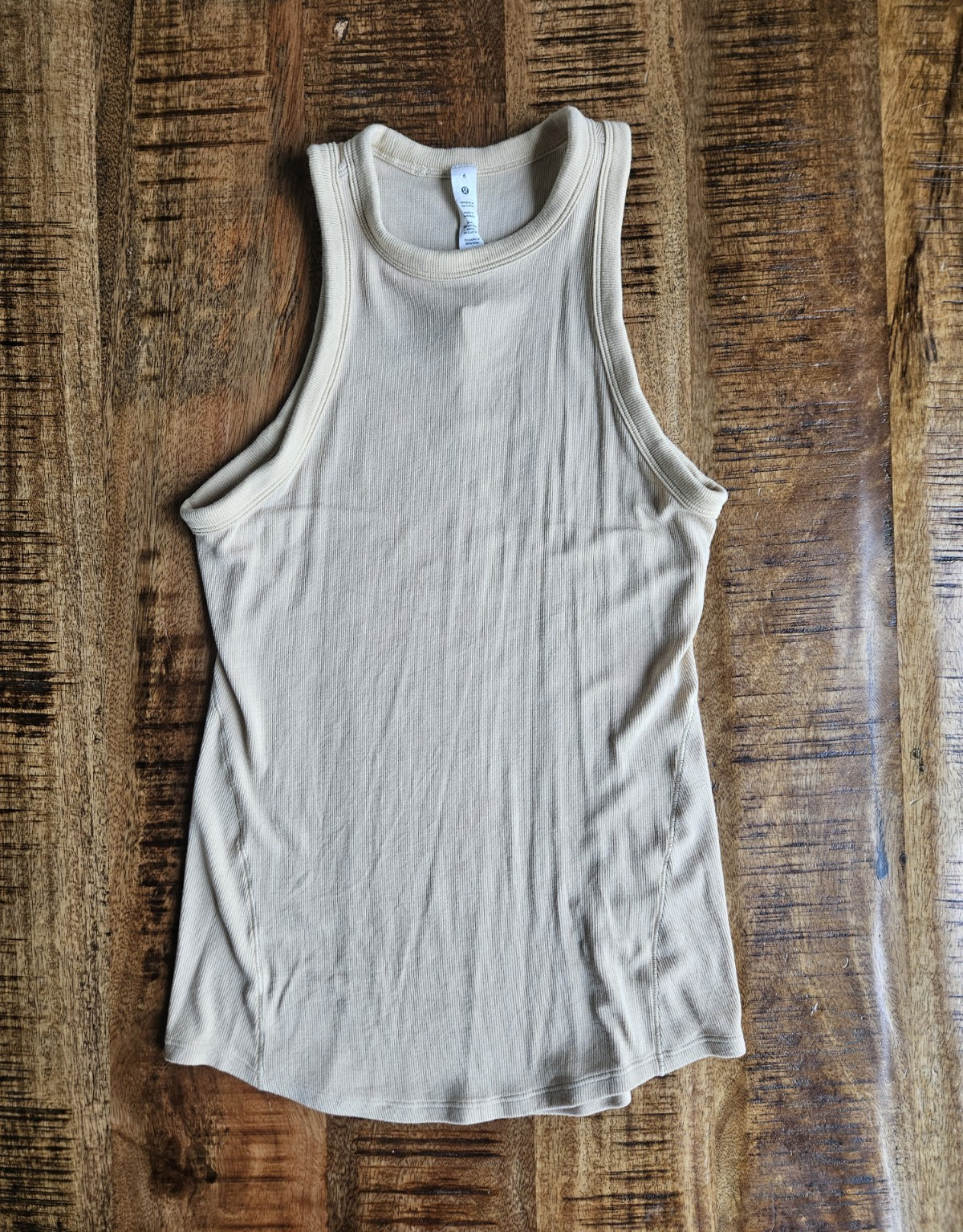 Lululemon Women’s Size 6 Beige Ribbed Stretchy Tank Top With Round Neckline VGUC