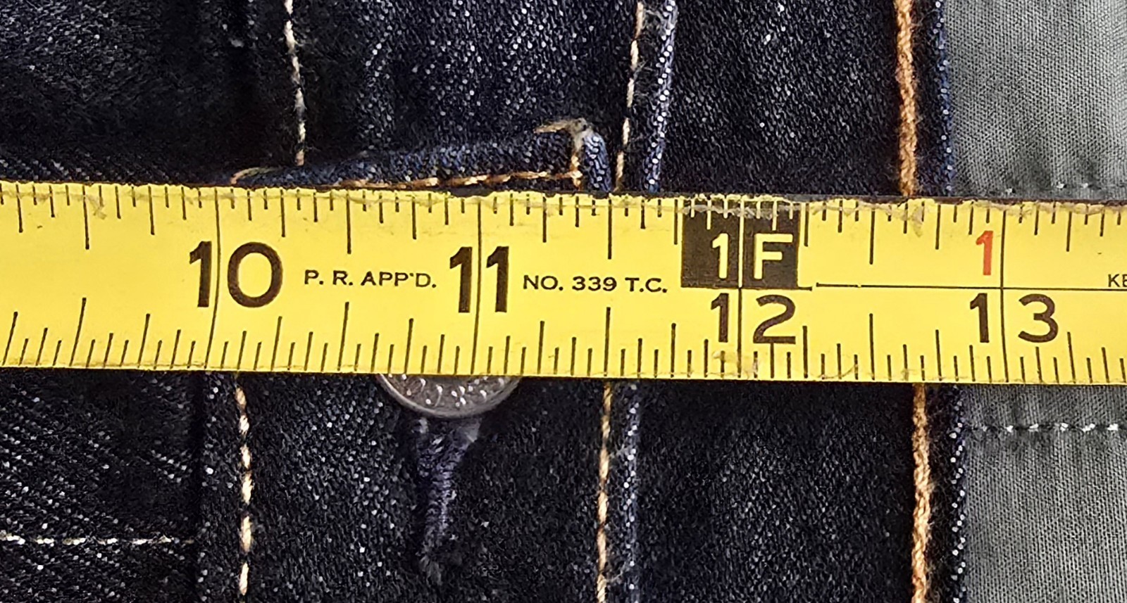 NWT Levi’s 517 Bootcut Jeans Mens 31×30 Blue Dark Wash Demin Cotton Western NEW
