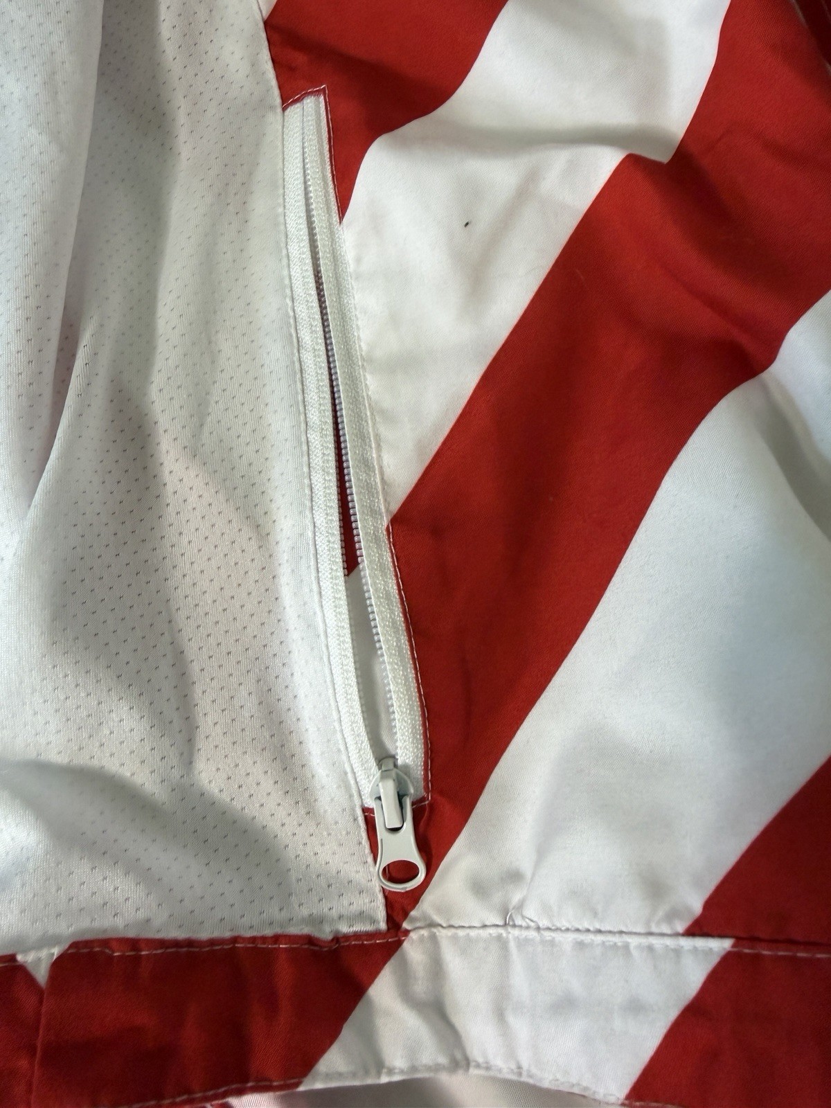 Brooklyn Cloth American Flag Patriotic Full Zip Hoodie Windbreaker JacketMedium