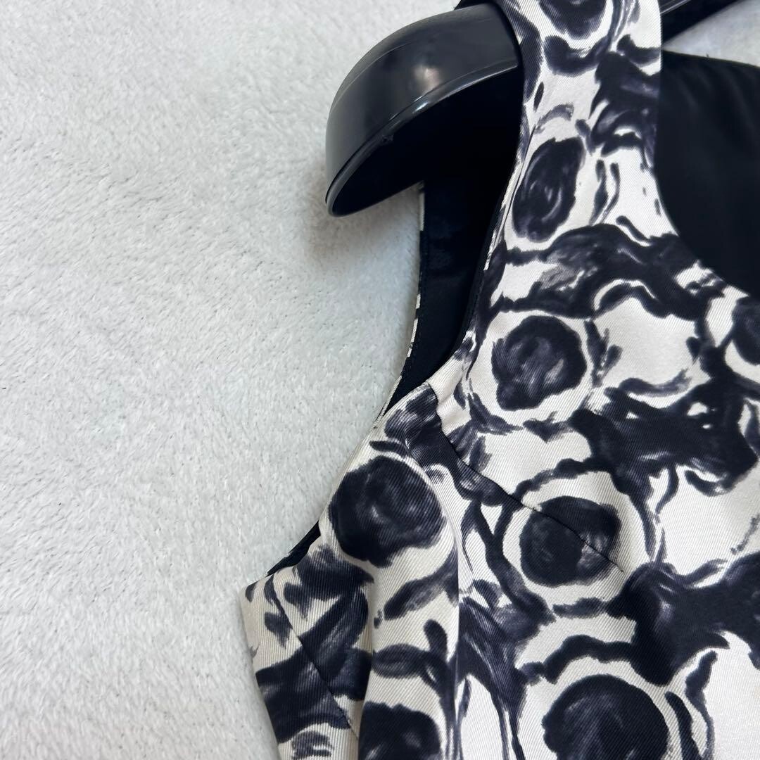 Max Mara Geometric Silk Sheath Dress Black White Sleeveless Lined Auth
