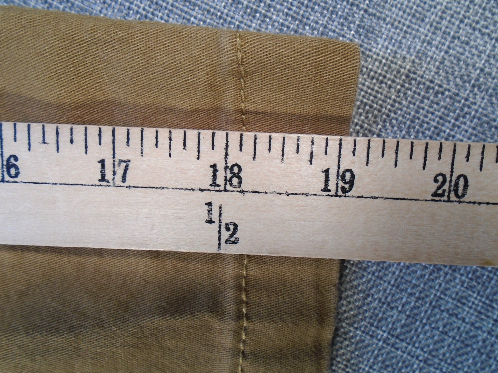 VOLCOM Shorts 38″ Waist Tan Brown 98% Cotton, 2% Elastane, 9″ Inseam