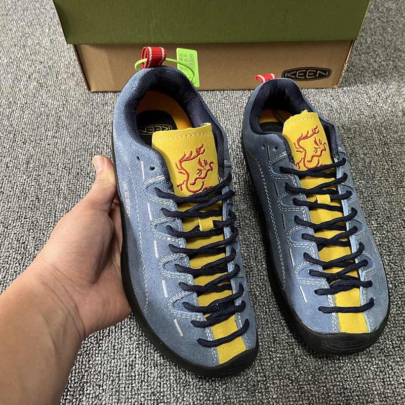 KEEN Men’s Outdoor Trail Hiking Shoes – Low Top Casual Walking Sneakers
