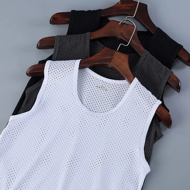 Men’s Vests Casual Male U Collor Sleeveless Breathable Thin Loose Hollow Out.