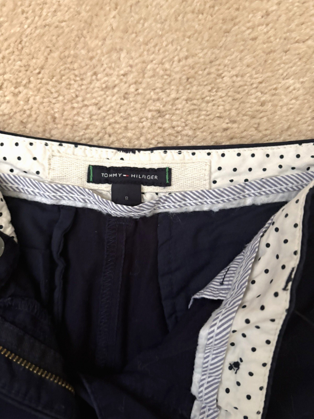 Tommy Hilfiger Shorts Womens Size 8 Navy Blue Walking Everyday Fit Flat Front