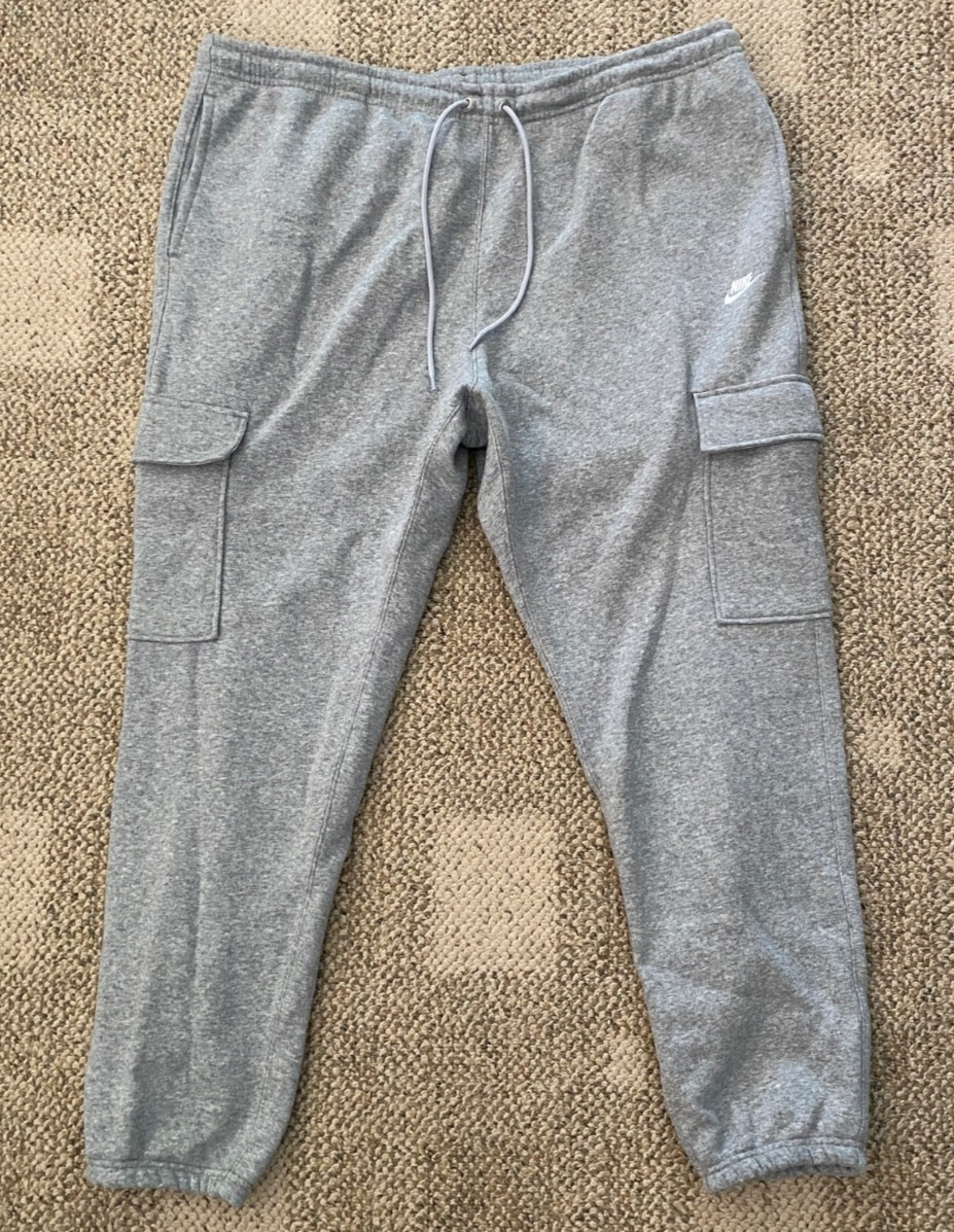 Nike Club Fleece Cargo Pants Sweat Sweatpants FN3805-063 Gray Men’s Size XXL