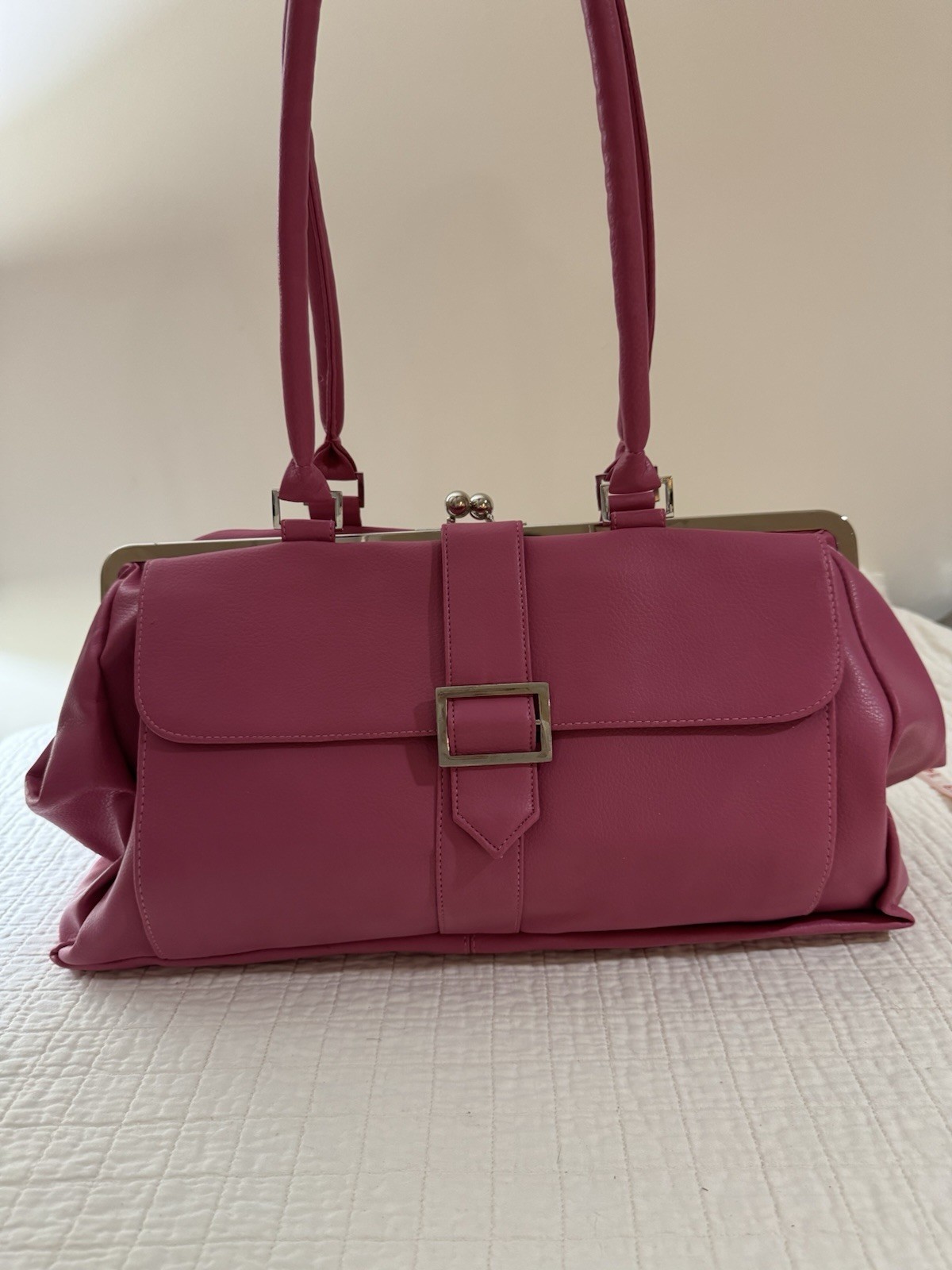 Jordana Paige Shoulder Bag Pink Double Handles Kiss Lock Buckle Metal Feet 2004