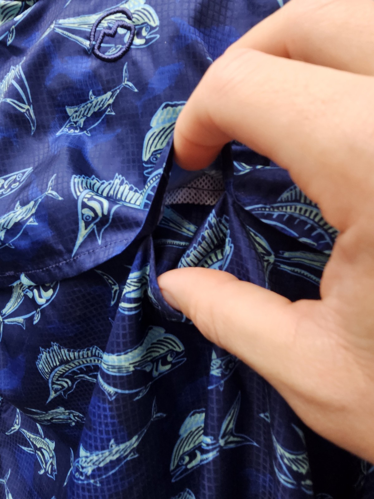Magellan Boys Fishing Shirt Size Small 8 Rare Fish Design